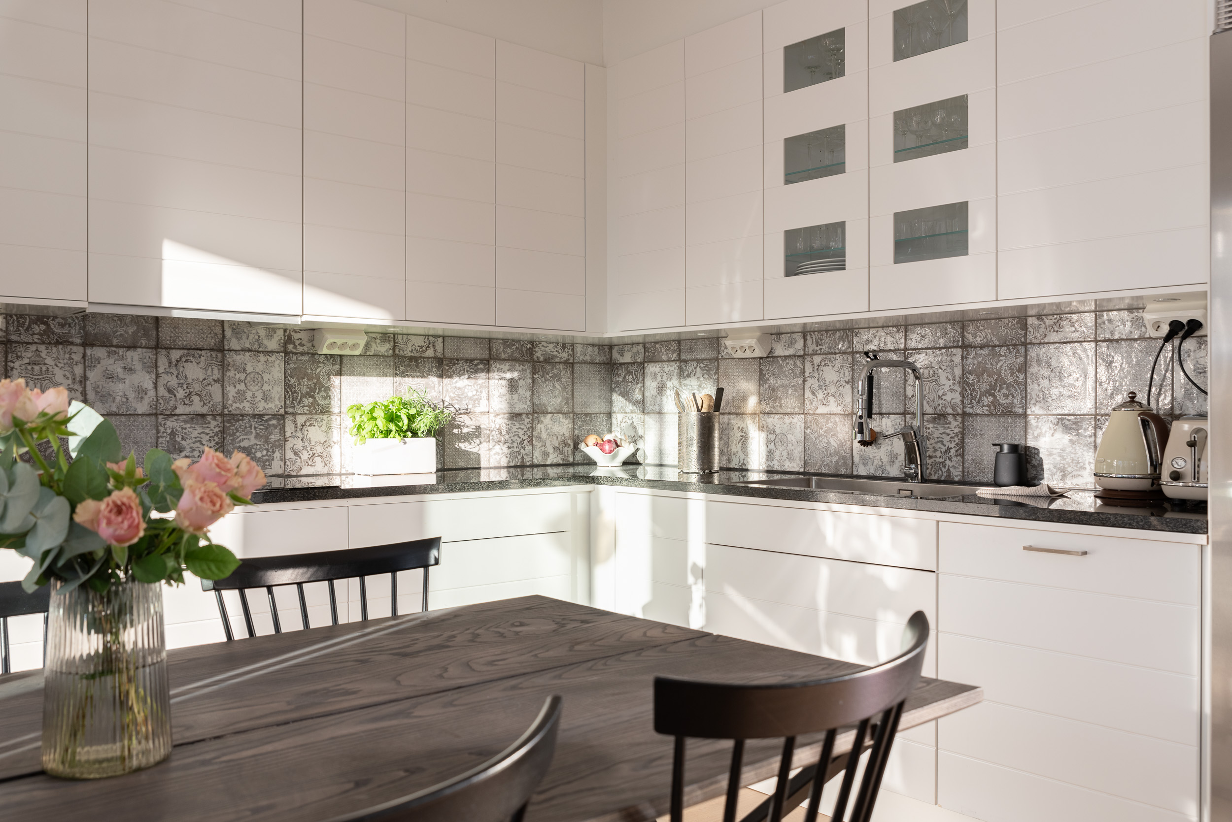 Bostadsbild från Notuddsallén 26, Såld i Öster Mälarstrand, Västerås