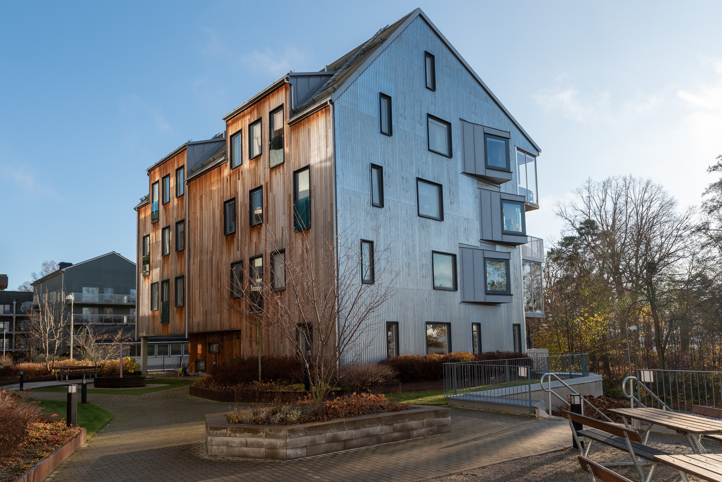 Bostadsbild från Notuddsallén 26, Såld i Öster Mälarstrand, Västerås