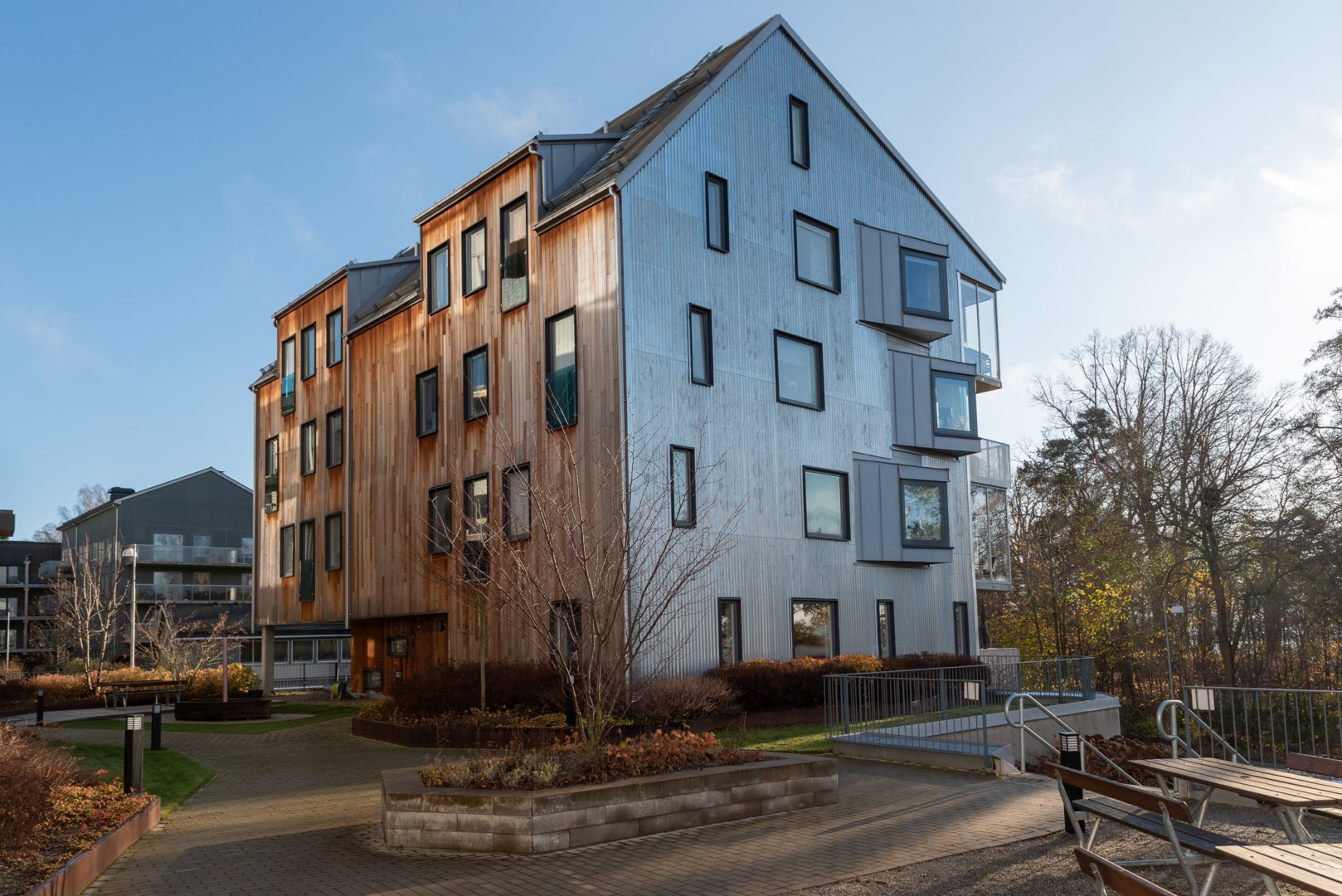 Bostadsbild från Notuddsallén 26, Såld i Öster Mälarstrand, Västerås