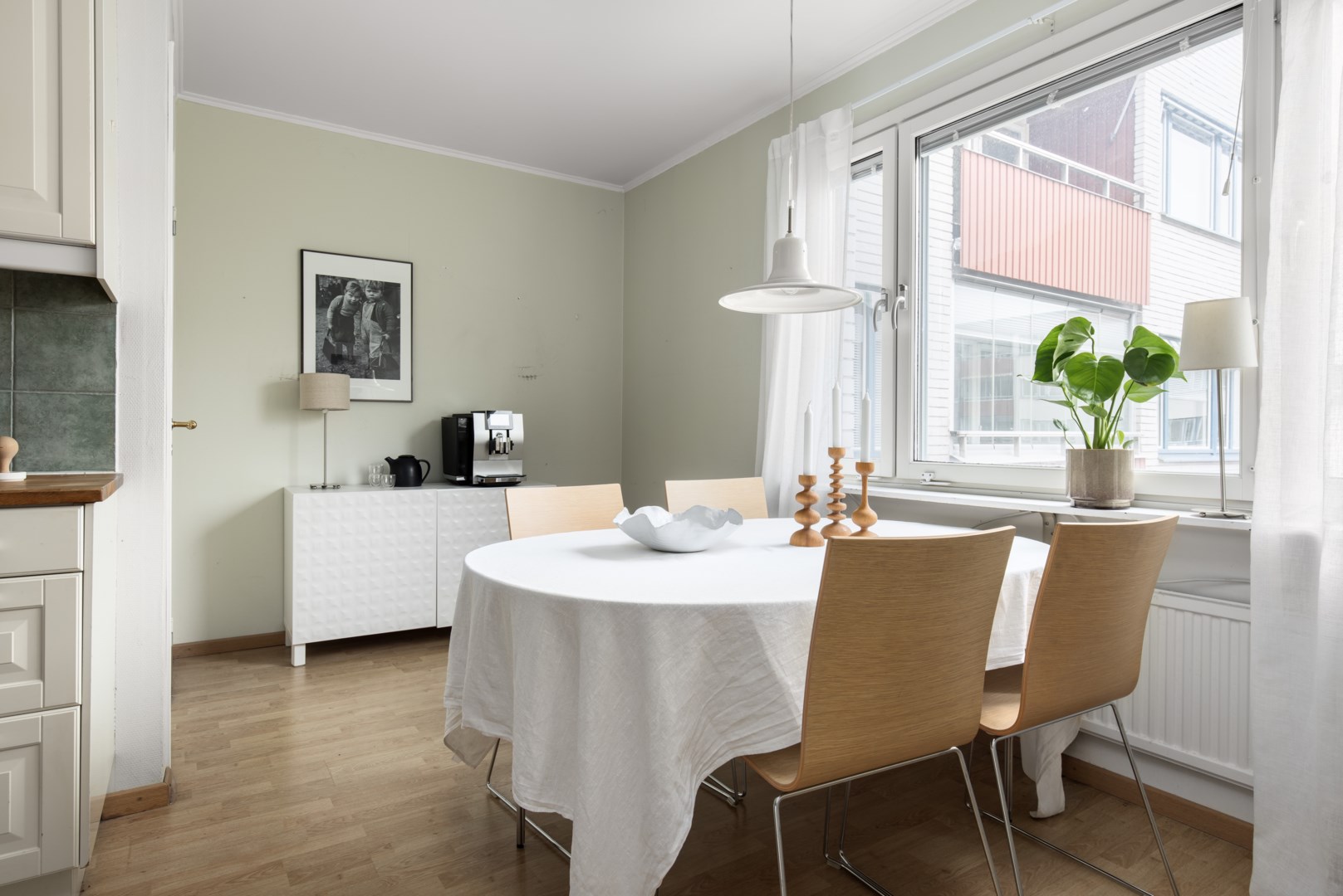 Bostadsbild från Vinterbrinksvägen 43, Såld i Igelbodaplatån - Saltsjöbaden, Nacka