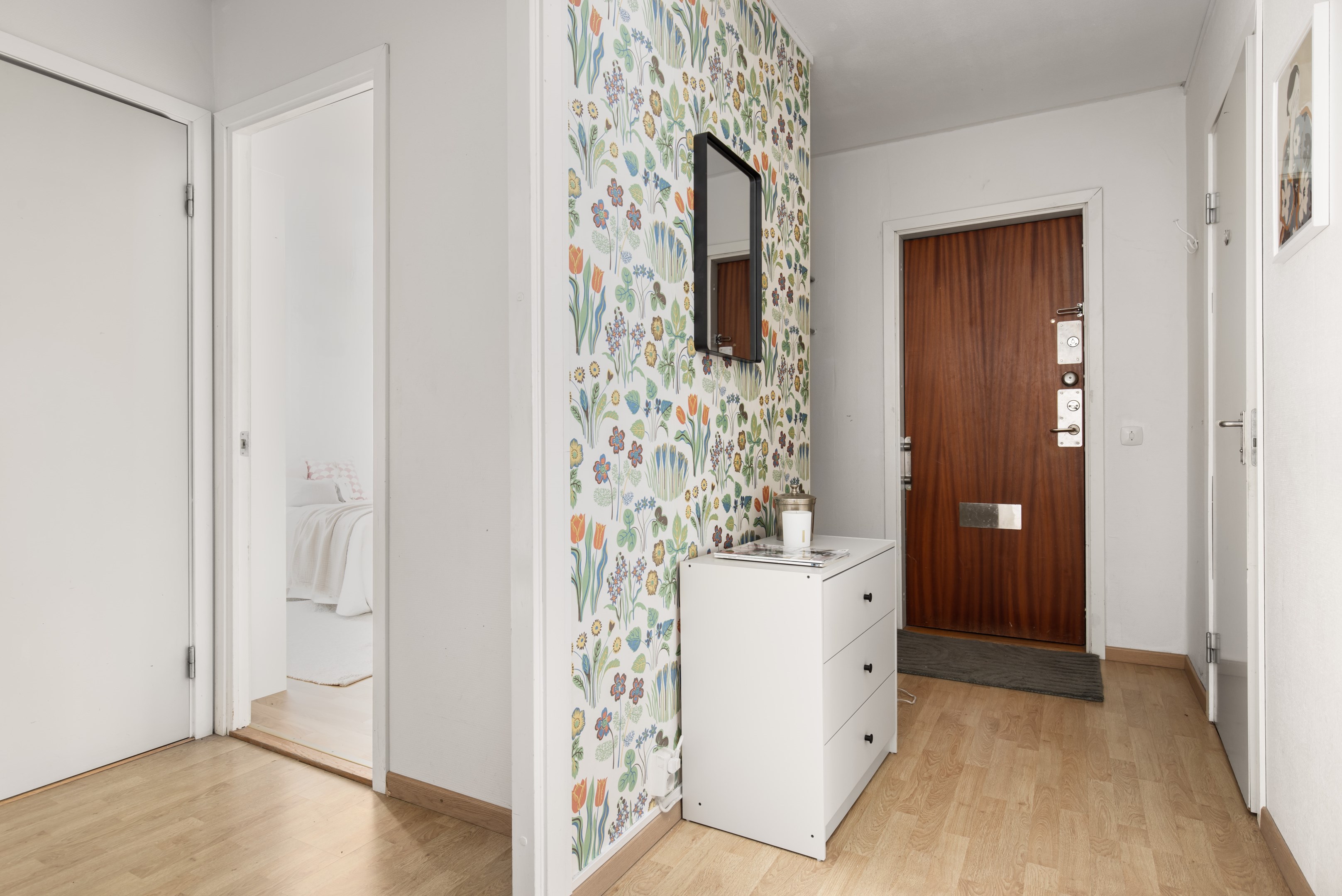 Bostadsbild från Vinterbrinksvägen 43, Såld i Igelbodaplatån - Saltsjöbaden, Nacka