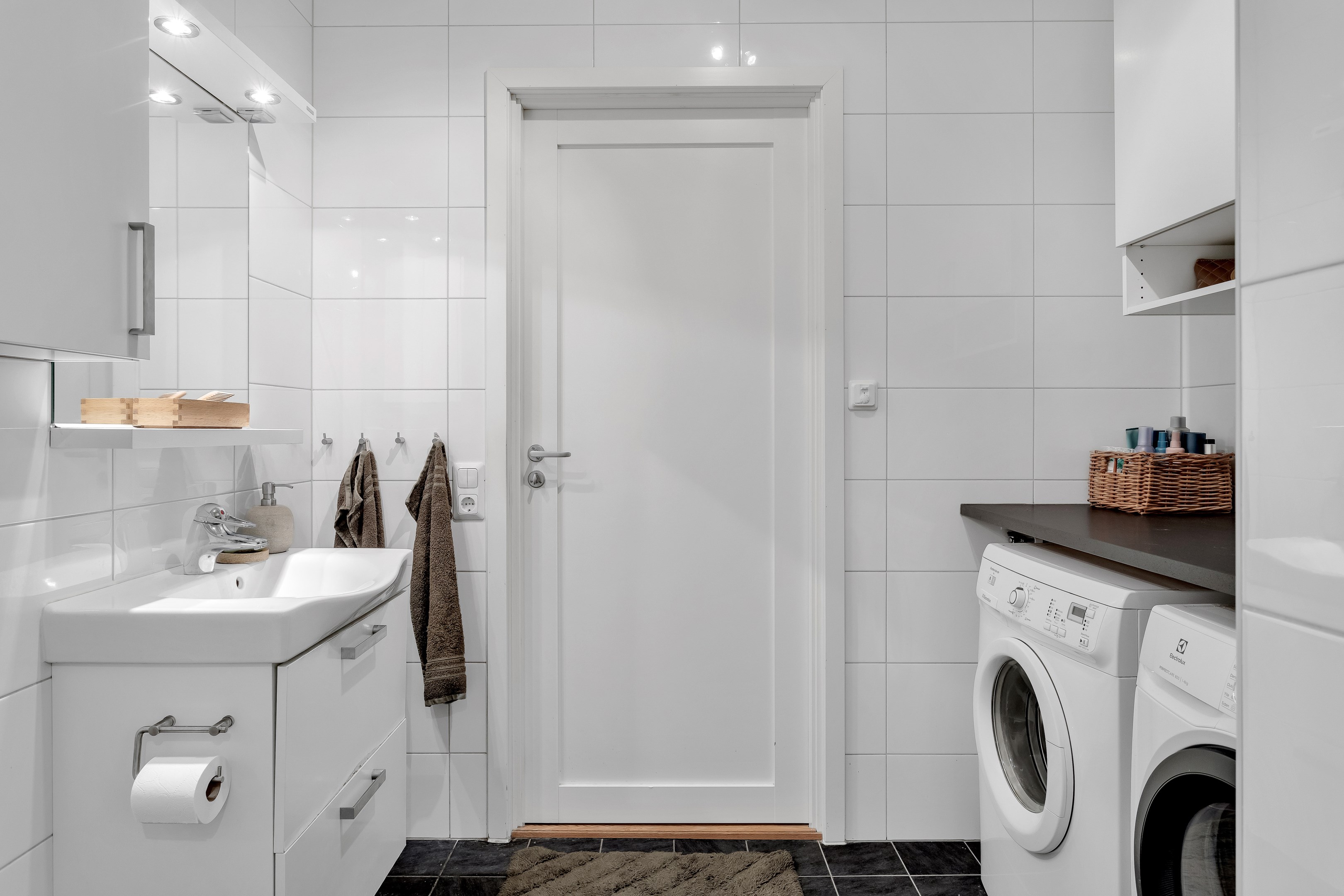 Bostadsbild från Råbyvägen 24, Till salu i Kapellgärdet, Uppsala