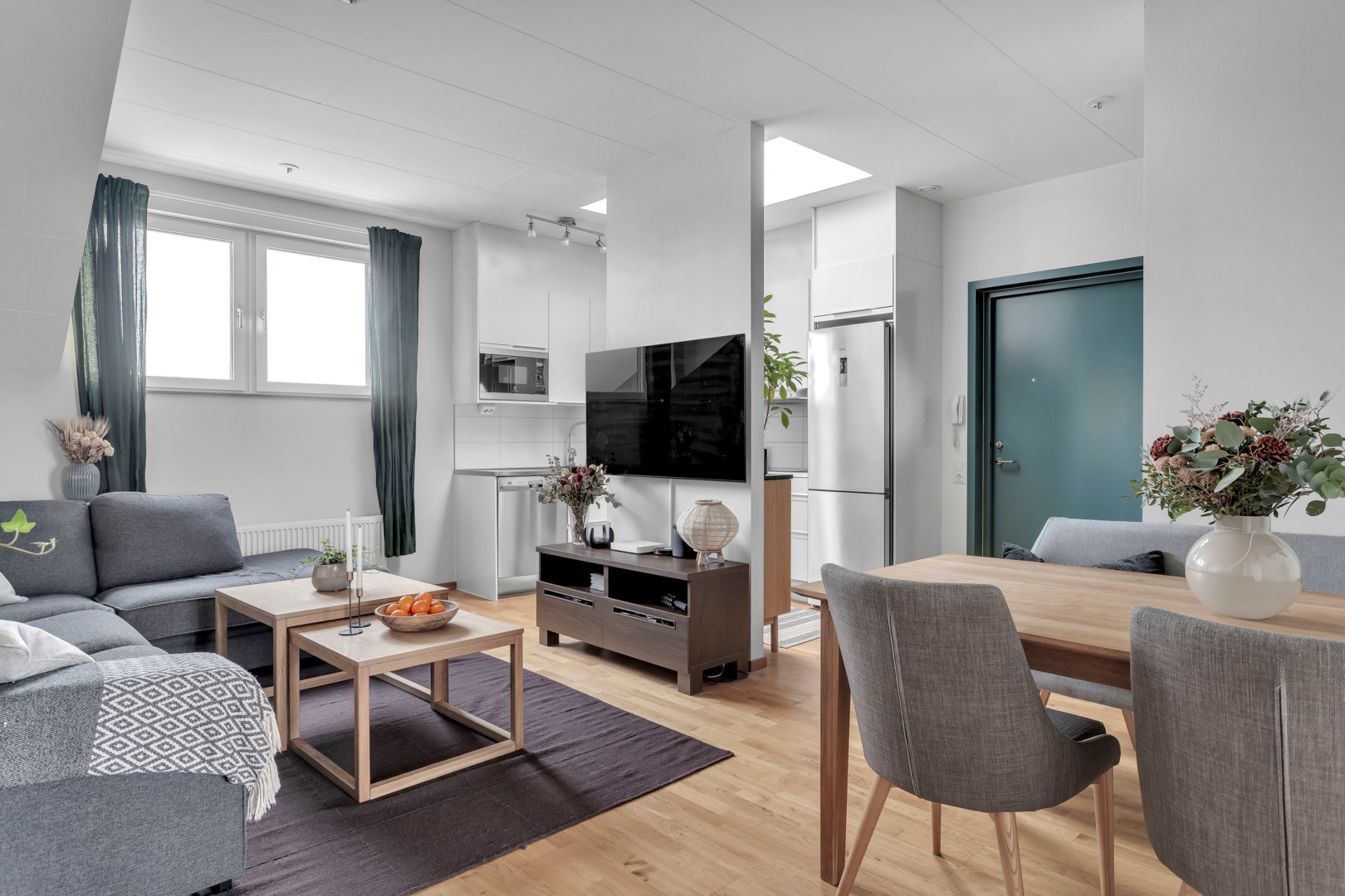 Bostadsbild från Råbyvägen 24, Till salu i Kapellgärdet, Uppsala