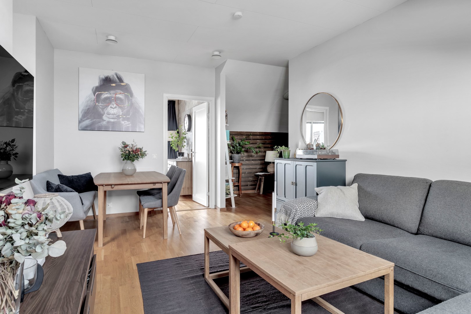 Bostadsbild från Råbyvägen 24, Till salu i Kapellgärdet, Uppsala