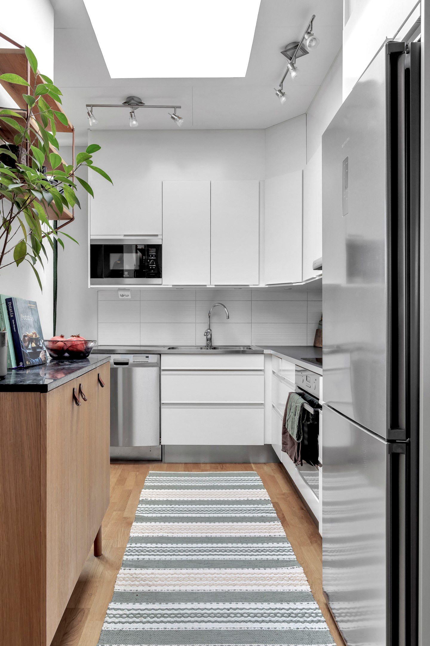 Bostadsbild från Råbyvägen 24, Till salu i Kapellgärdet, Uppsala