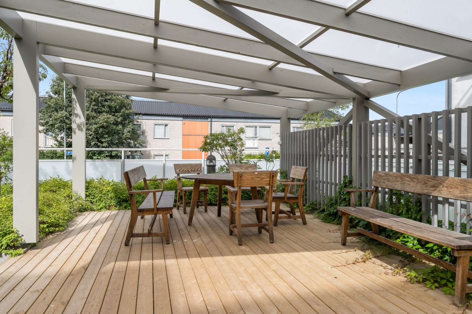 Bostadsbild från Råbyvägen 24, Till salu i Kapellgärdet, Uppsala