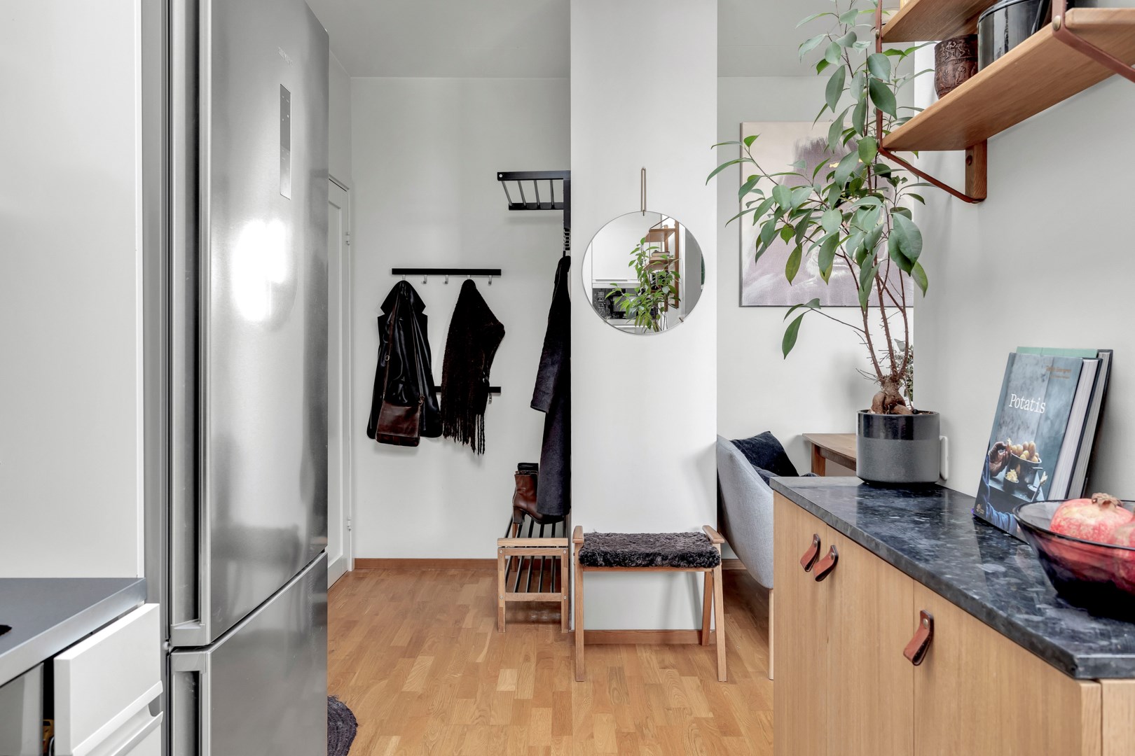 Bostadsbild från Råbyvägen 24, Till salu i Kapellgärdet, Uppsala