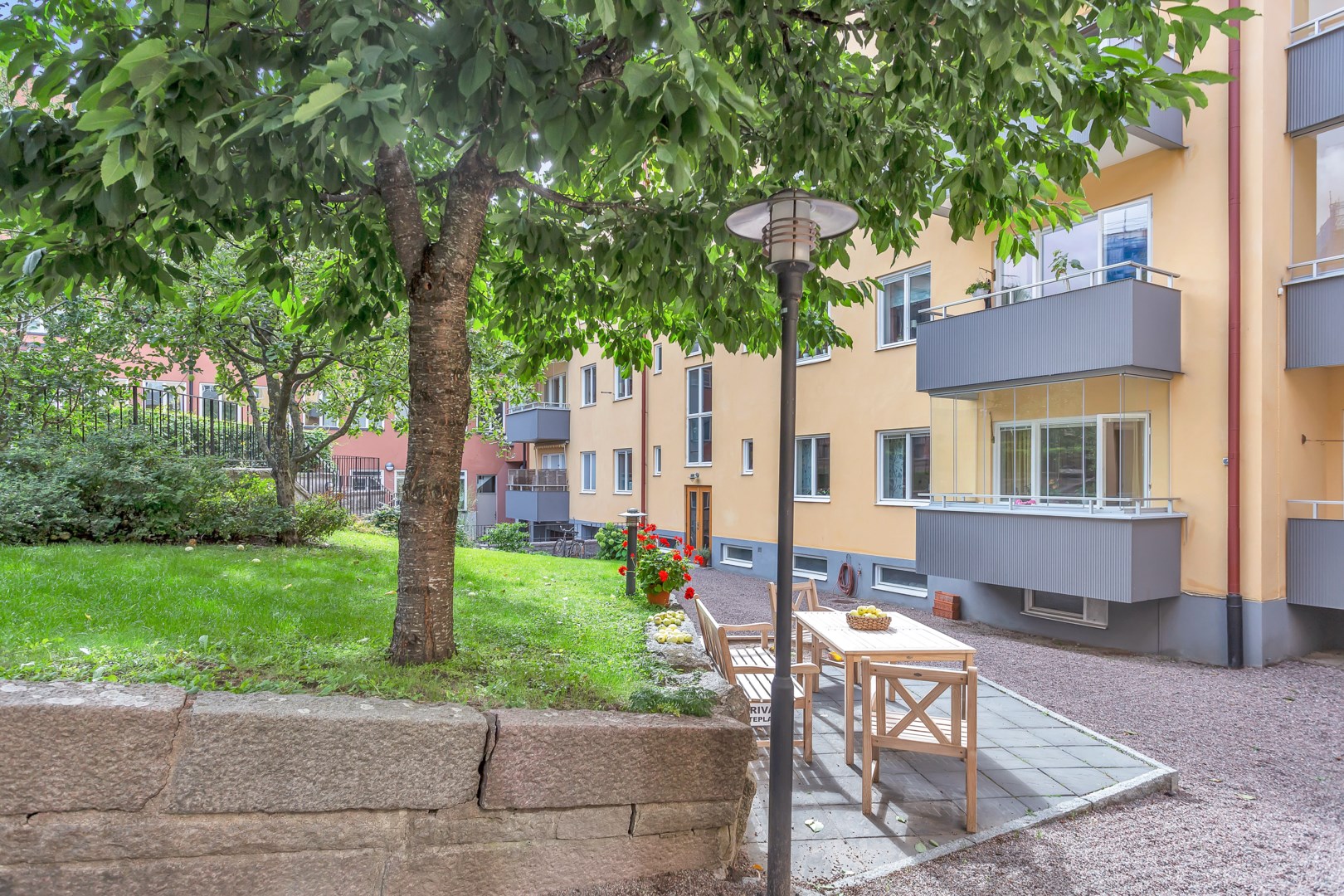 Bostadsbild från Östra ågatan 17, Såld i Centrum, Uppsala