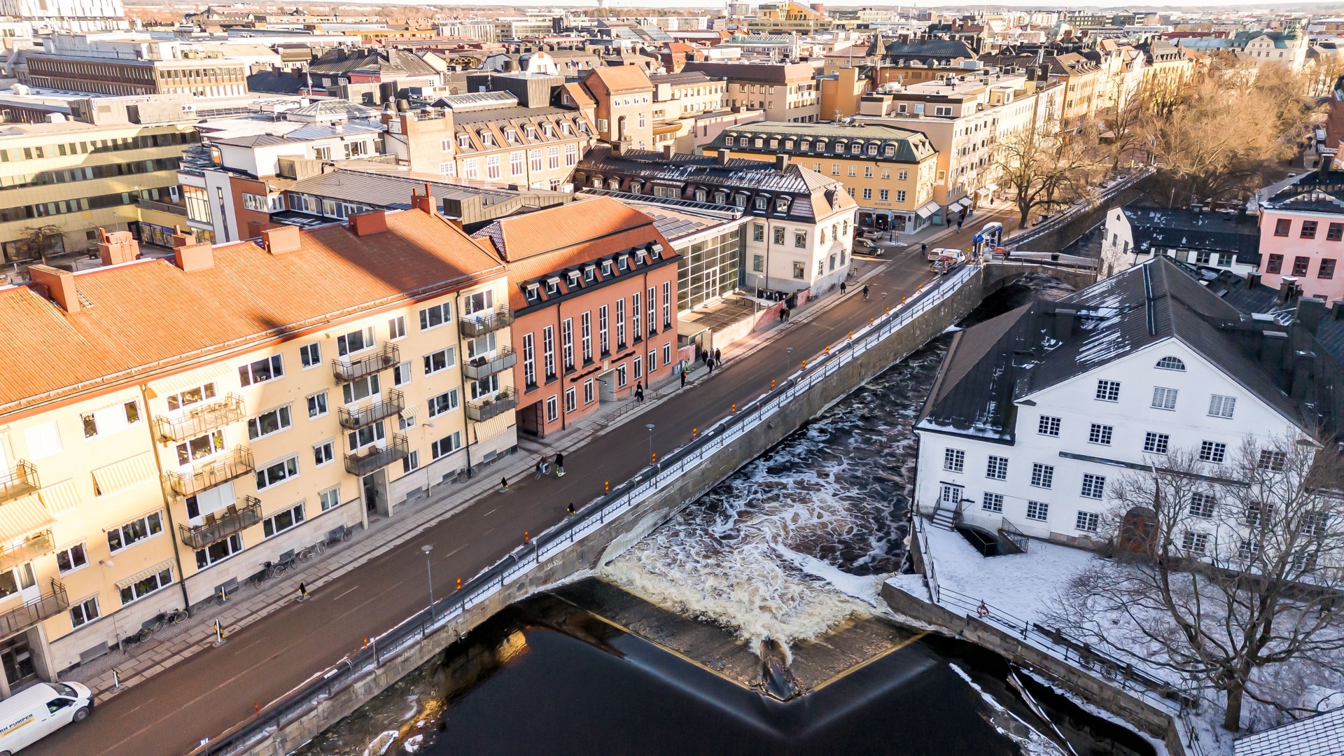 Bostadsbild från Östra ågatan 17, Såld i Centrum, Uppsala