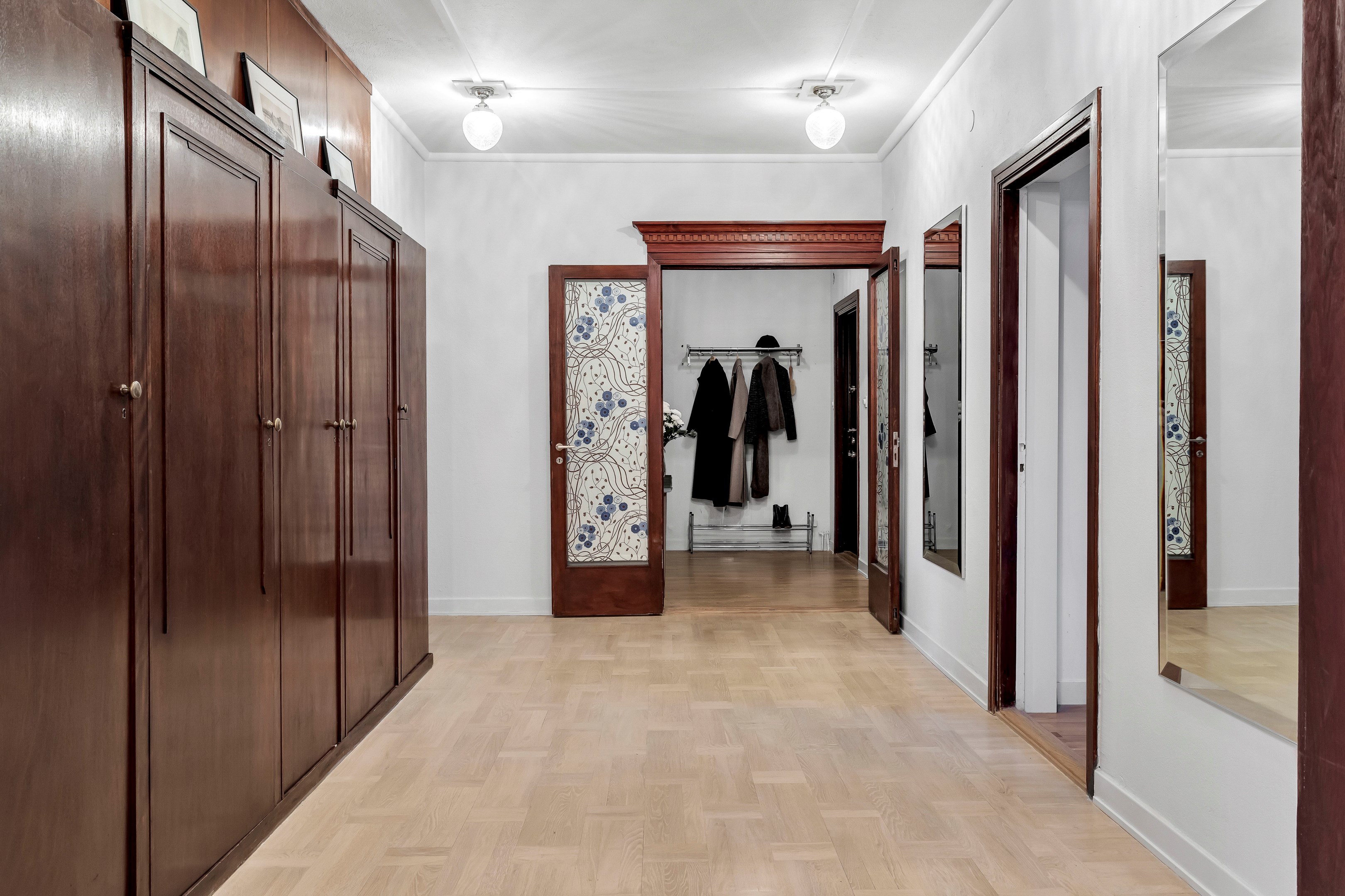 Bostadsbild från Östra ågatan 17, Såld i Centrum, Uppsala