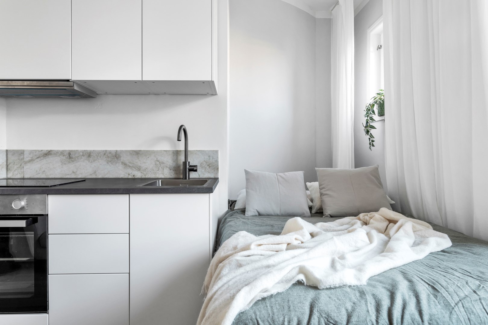 Bostadsbild från Östra ågatan 17, Såld i Centrum, Uppsala