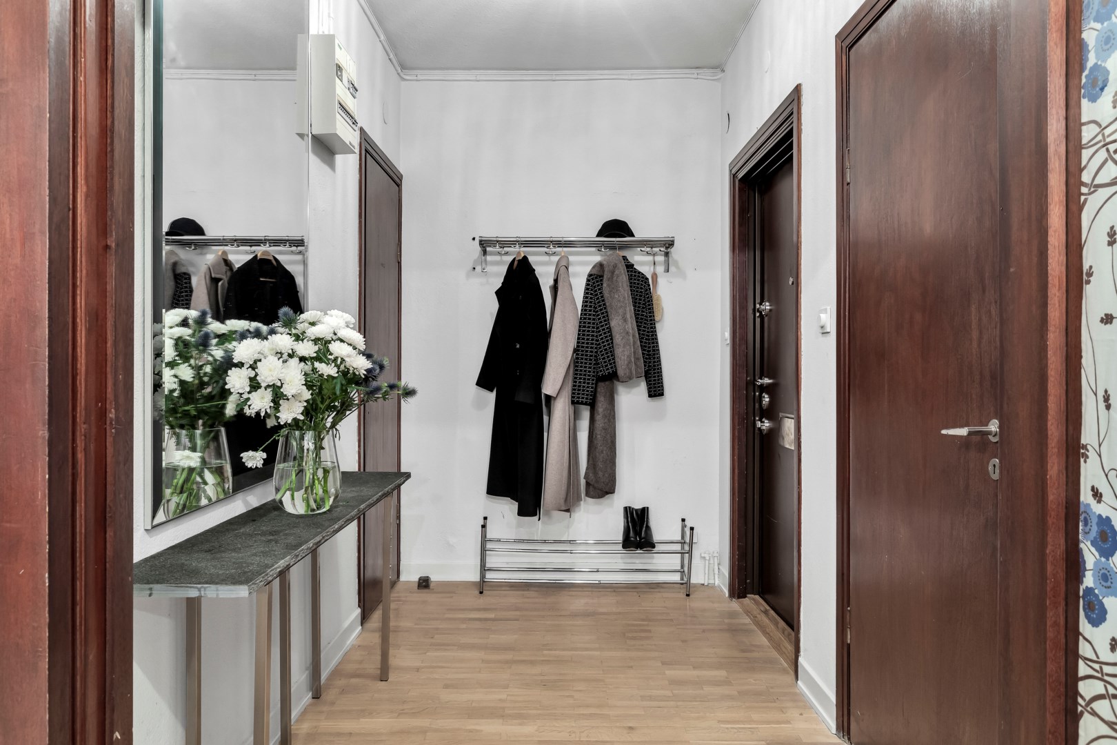 Bostadsbild från Östra ågatan 17, Såld i Centrum, Uppsala