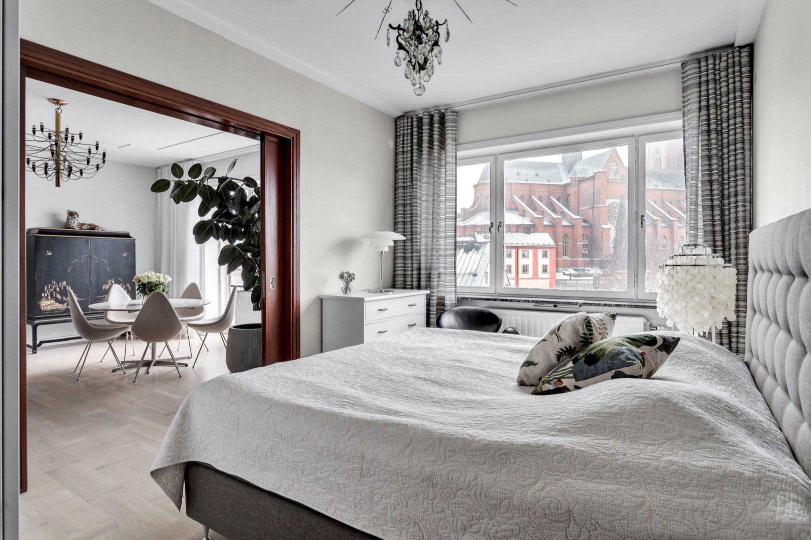 Bostadsbild från Östra ågatan 17, Såld i Centrum, Uppsala