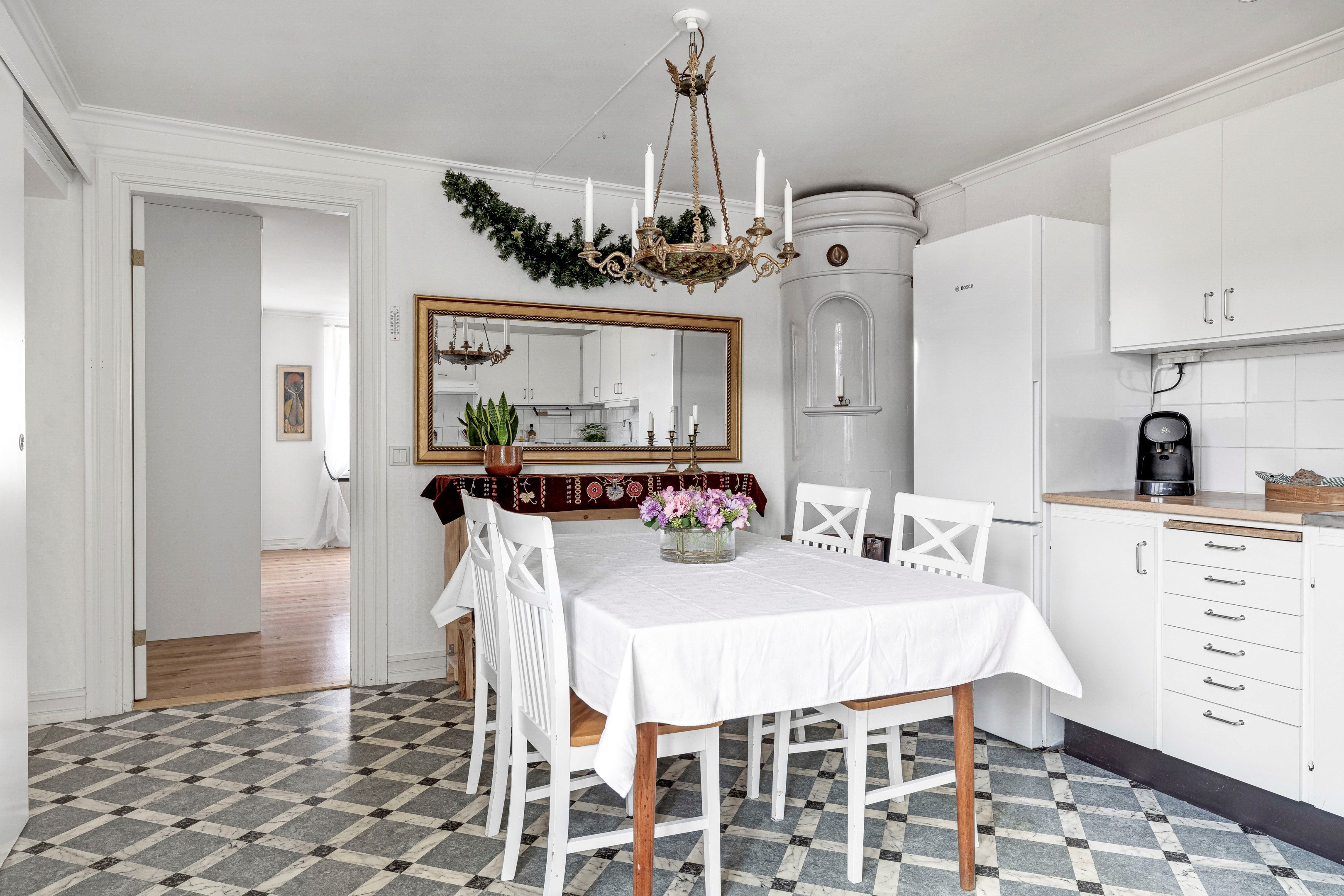 Bostadsbild från Linnégatan 3, Såld i Centrum, Uppsala