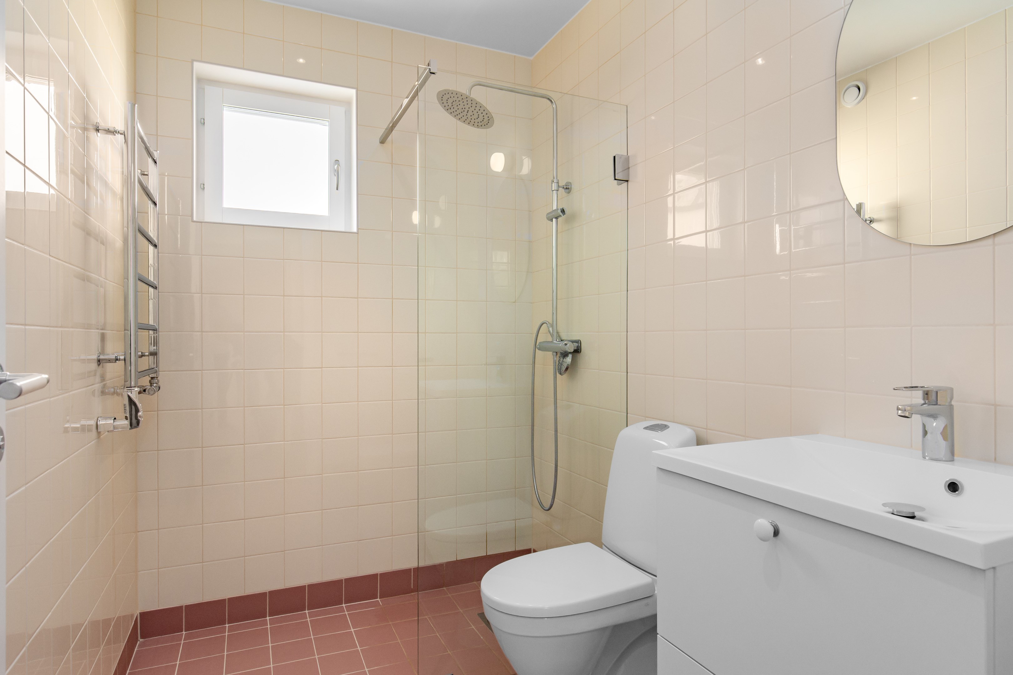 Bostadsbild från Wilhelm Kåges gata 12B, Såld i Porslinskvarteren, Värmdö