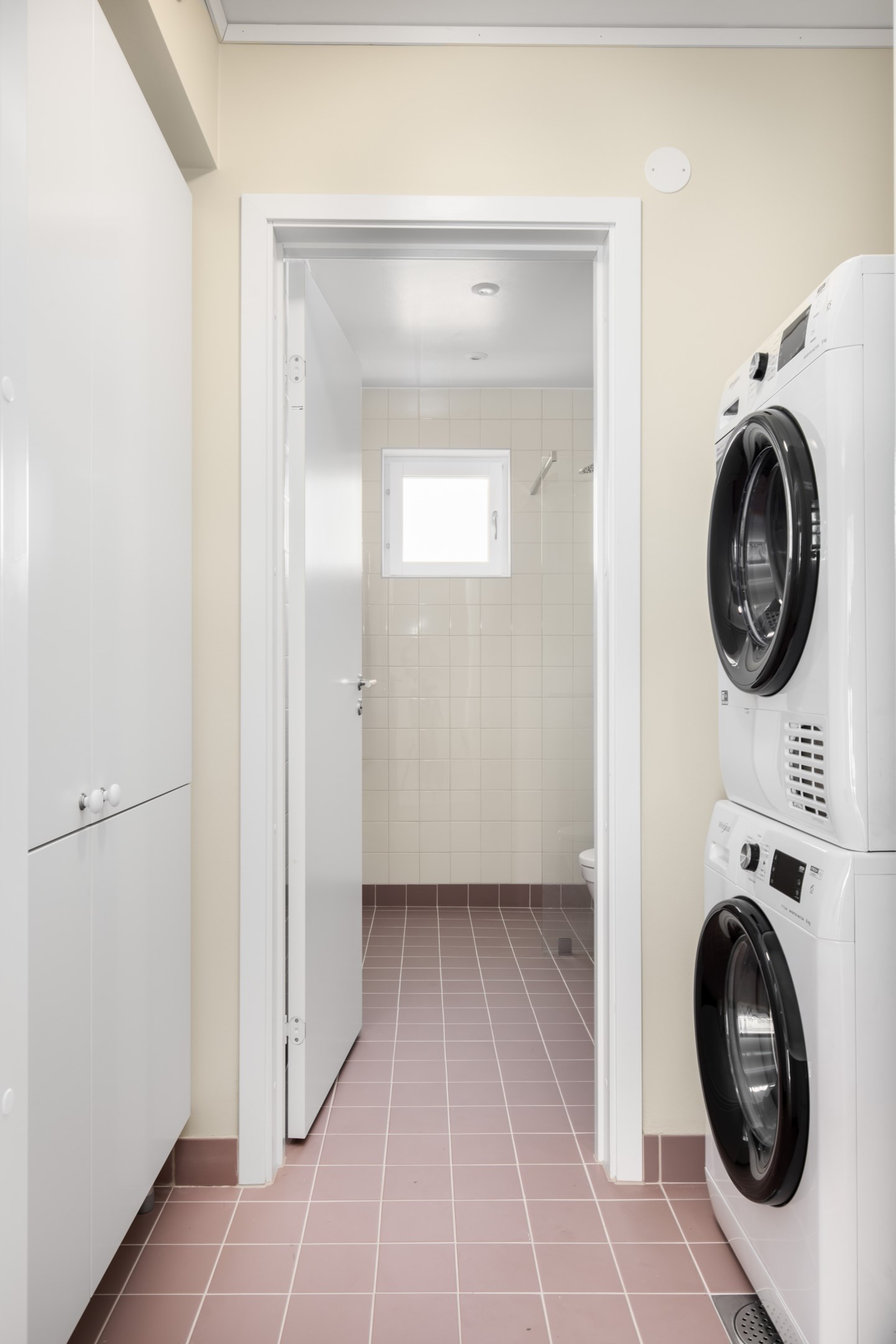 Bostadsbild från Wilhelm Kåges gata 12B, Såld i Porslinskvarteren, Värmdö