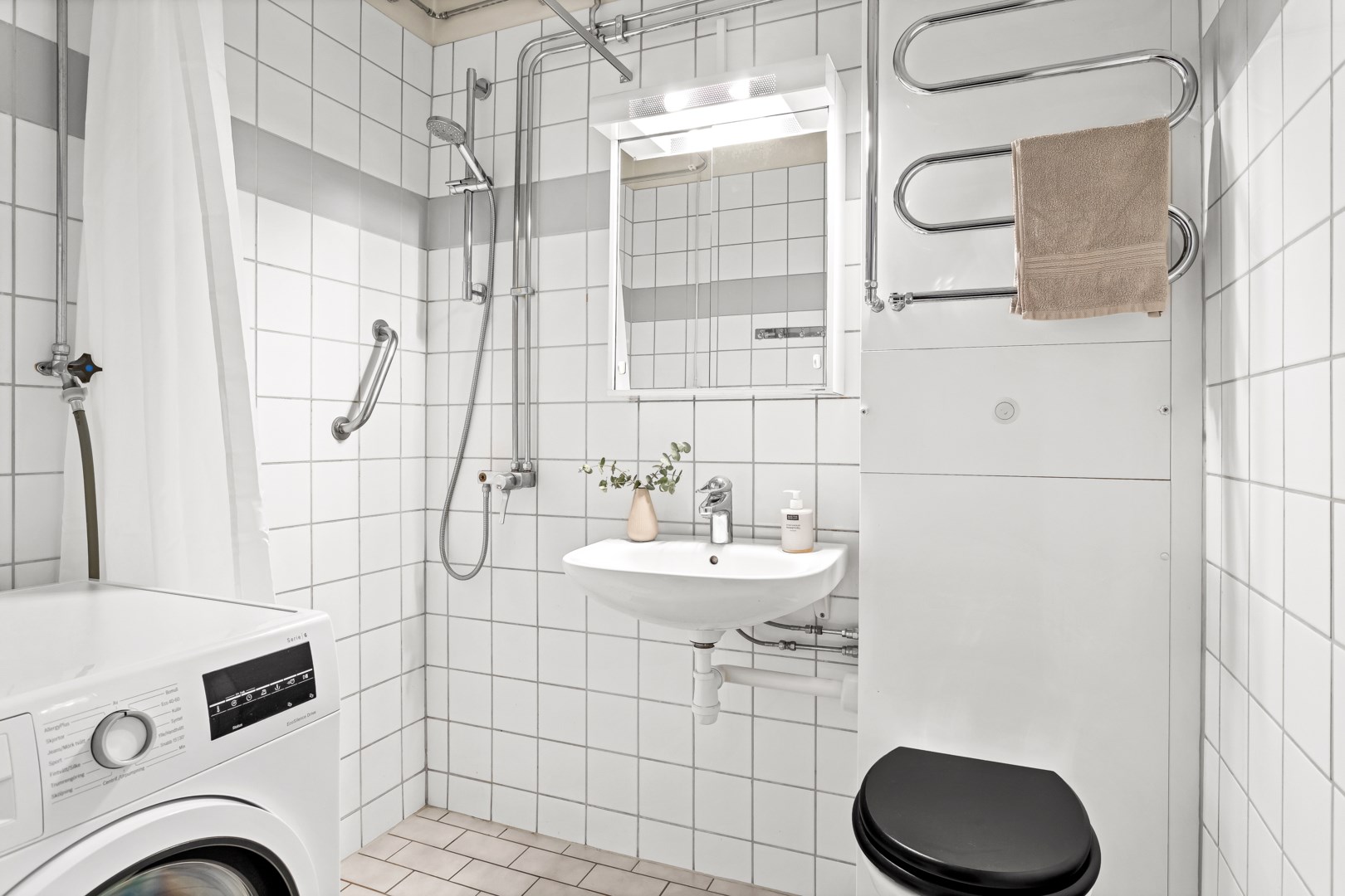 Bostadsbild från Johannelundsgatan 4, Till salu i Salabacke, Uppsala