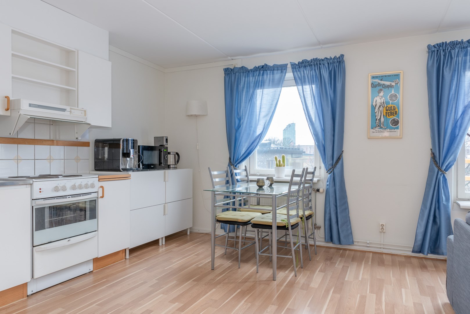 Bostadsbild från Lovisebergsvägen 2A, Kommande i Karlsdal, Västerås