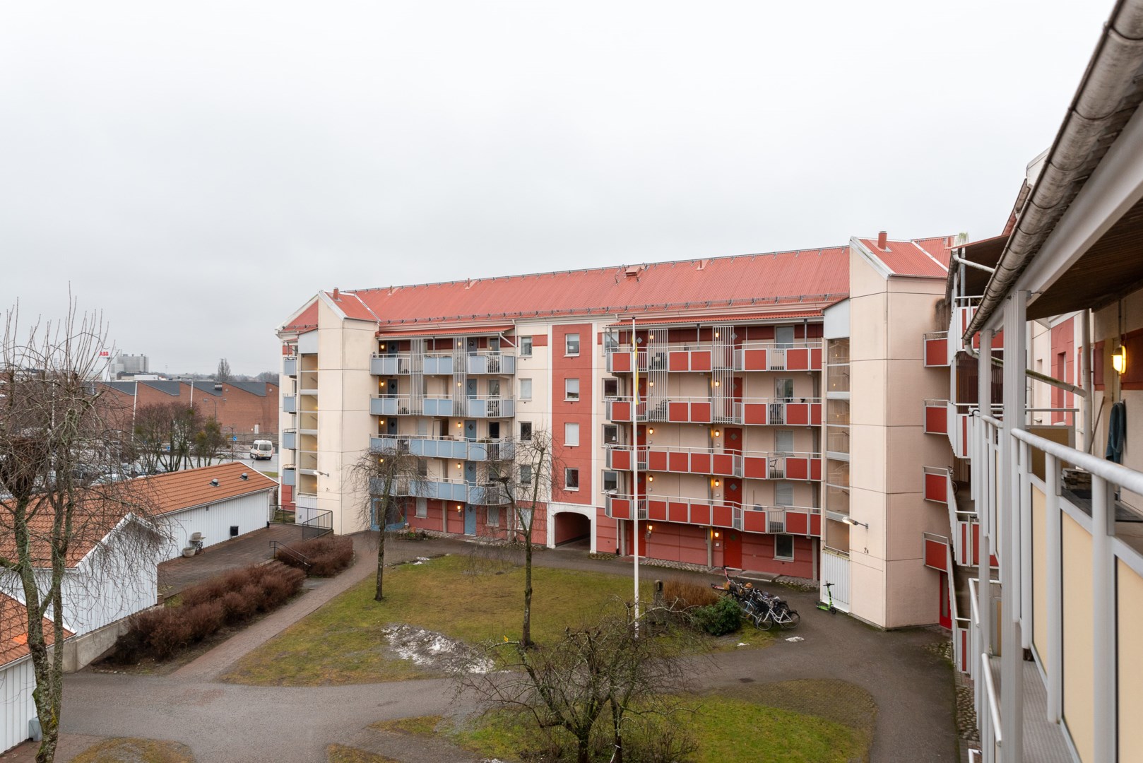Bostadsbild från Lovisebergsvägen 2A, Kommande i Karlsdal, Västerås