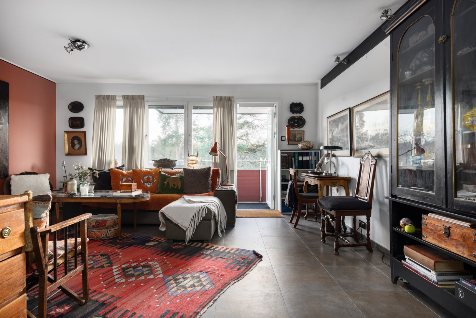 Bostadsbild från Ljuskärrsvägen 27, Såld i Ljuskärrsberget - Saltsjöbaden, Nacka