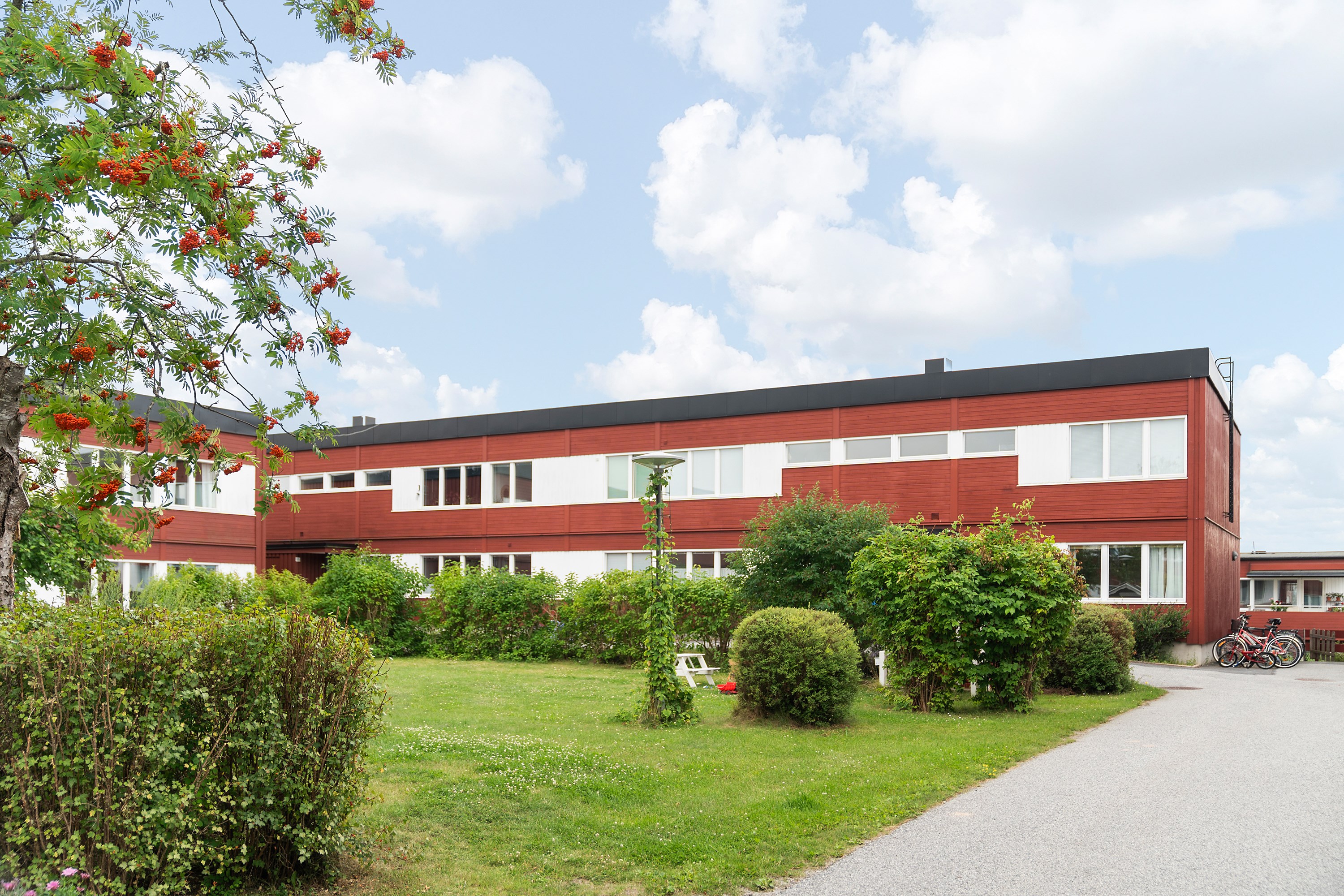 Bostadsbild från Ljuskärrsvägen 27, Såld i Ljuskärrsberget - Saltsjöbaden, Nacka