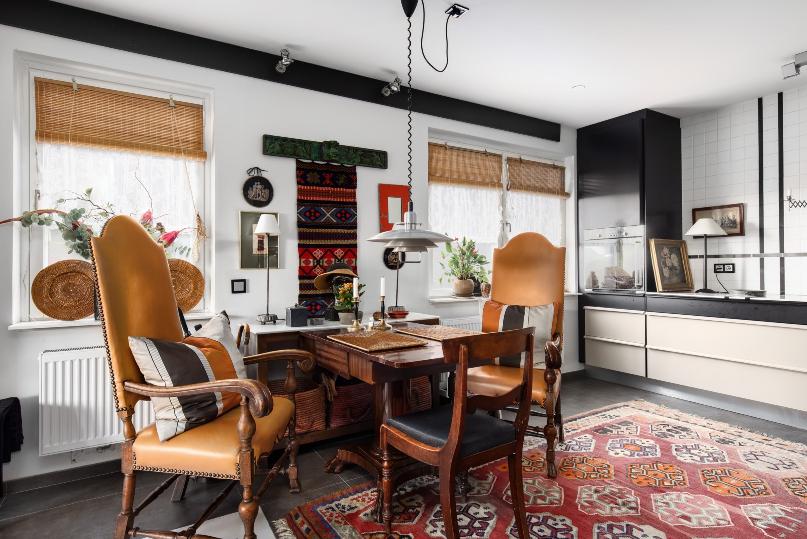 Bostadsbild från Ljuskärrsvägen 27, Såld i Ljuskärrsberget - Saltsjöbaden, Nacka