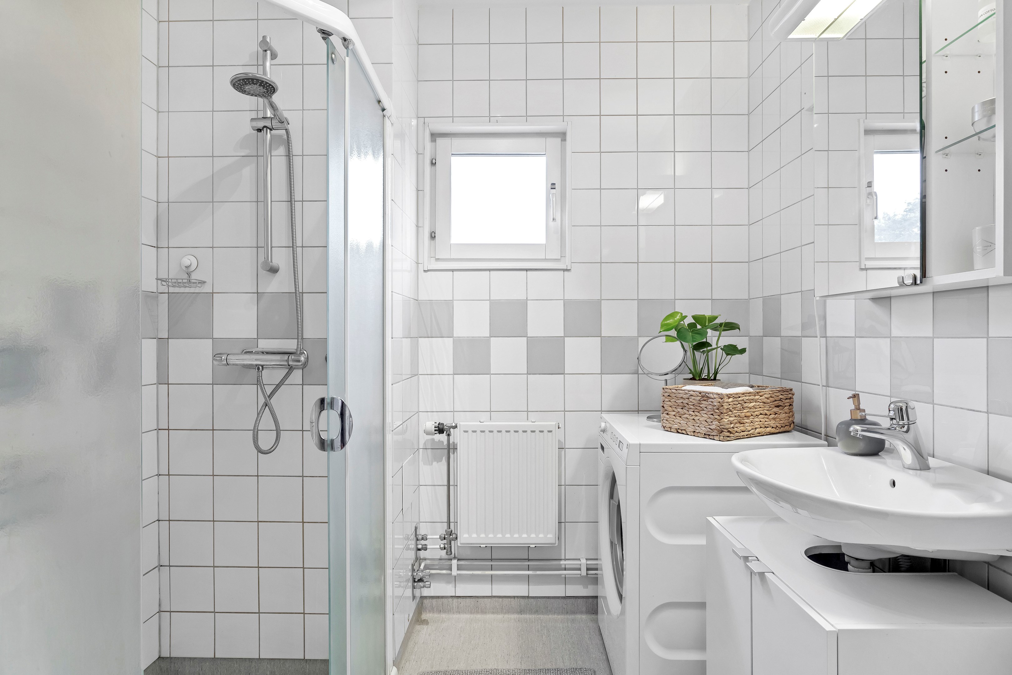 Bostadsbild från Svartbäcksgatan 131, Såld i Svartbäcken, Uppsala