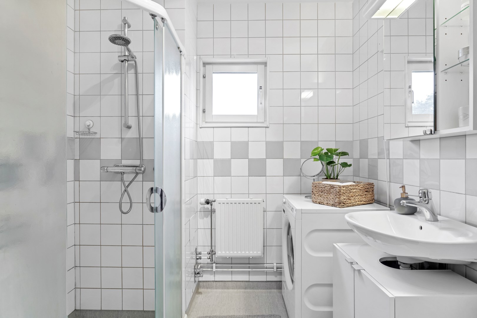 Bostadsbild från Svartbäcksgatan 131, Såld i Svartbäcken, Uppsala