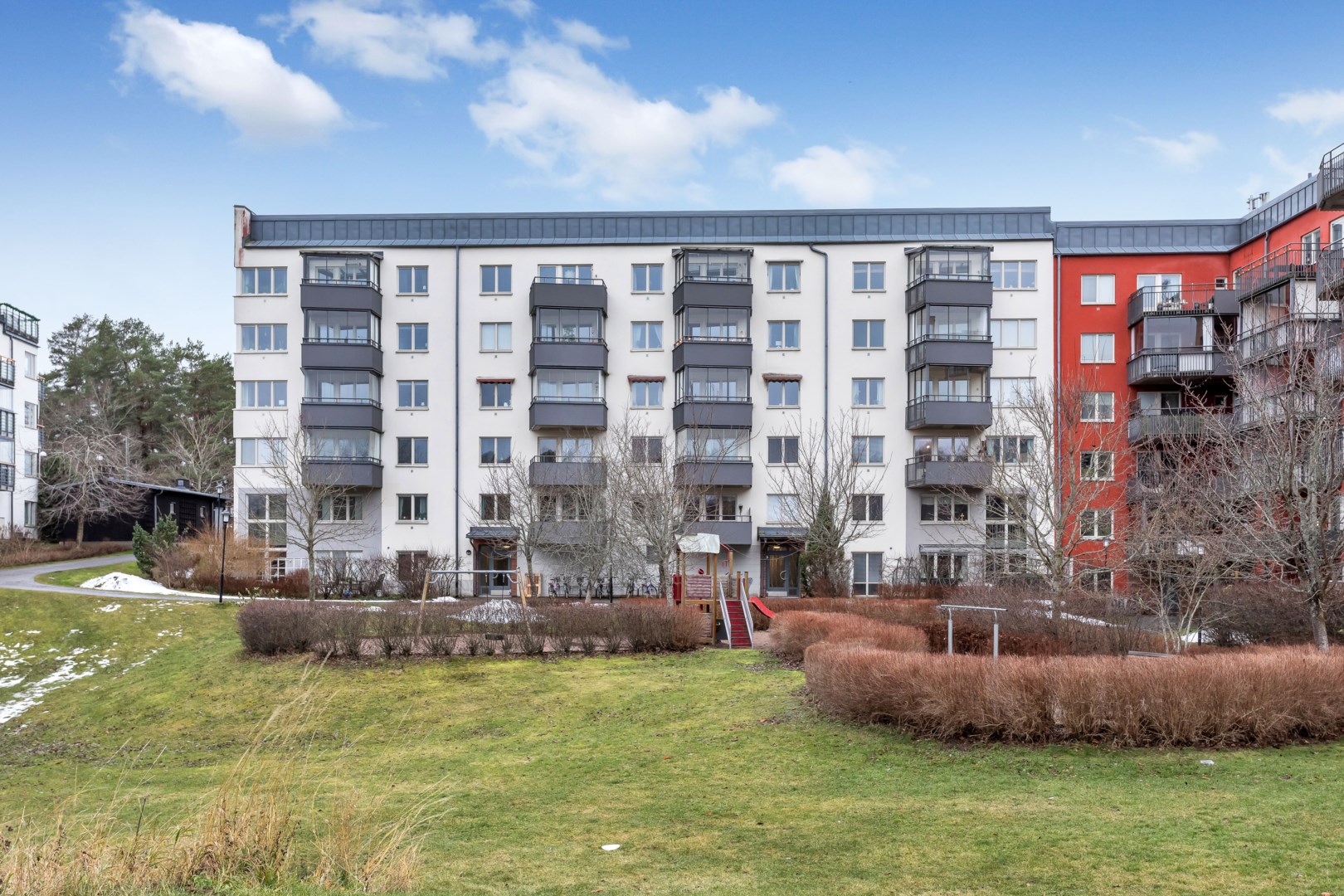 Bostadsbild från Svartbäcksgatan 131, Såld i Svartbäcken, Uppsala