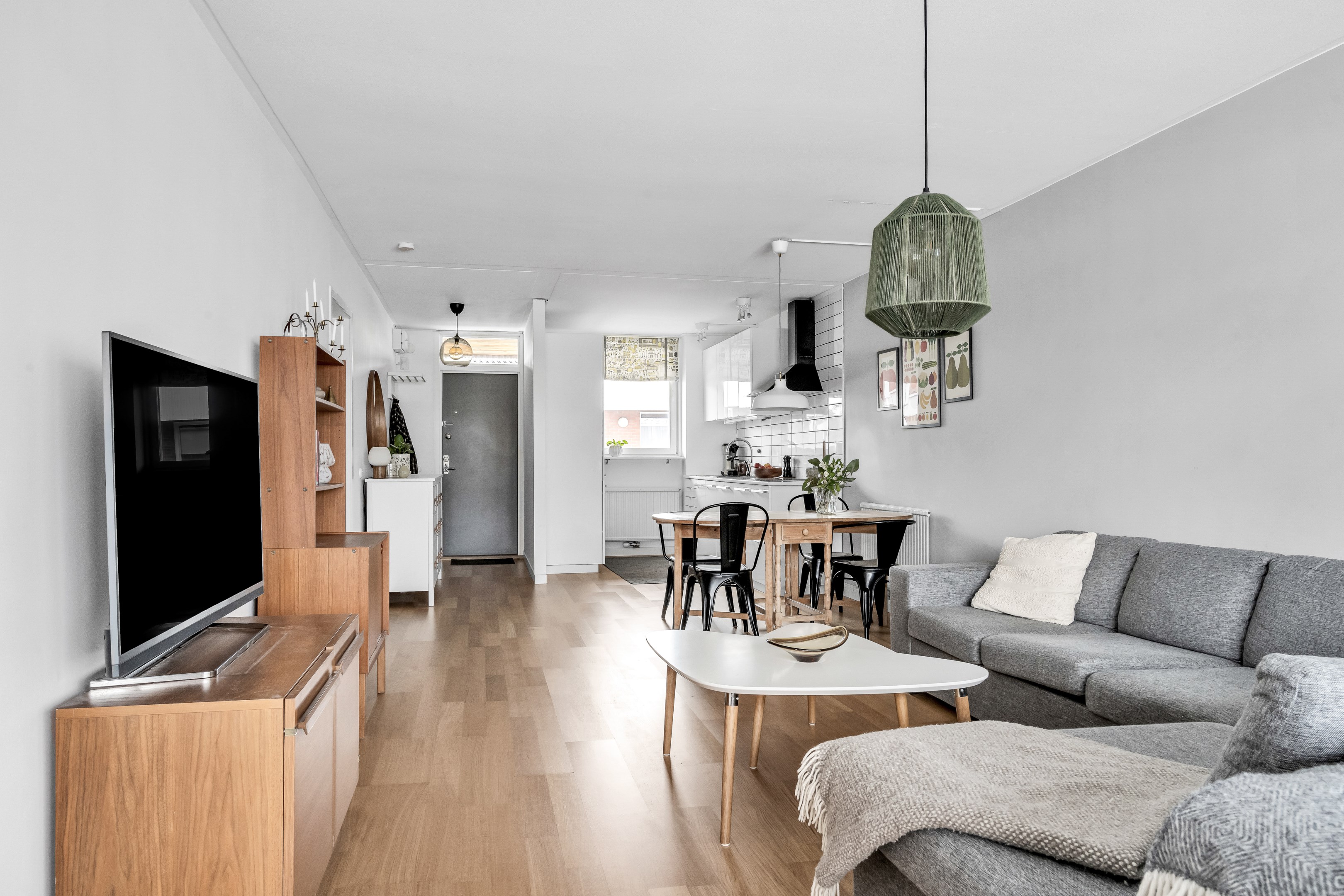 Bostadsbild från Kamomillgatan 25, Såld i Årsta, Uppsala