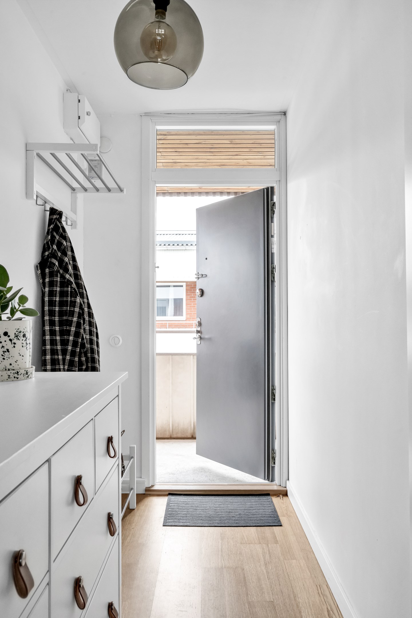 Bostadsbild från Kamomillgatan 25, Såld i Årsta, Uppsala