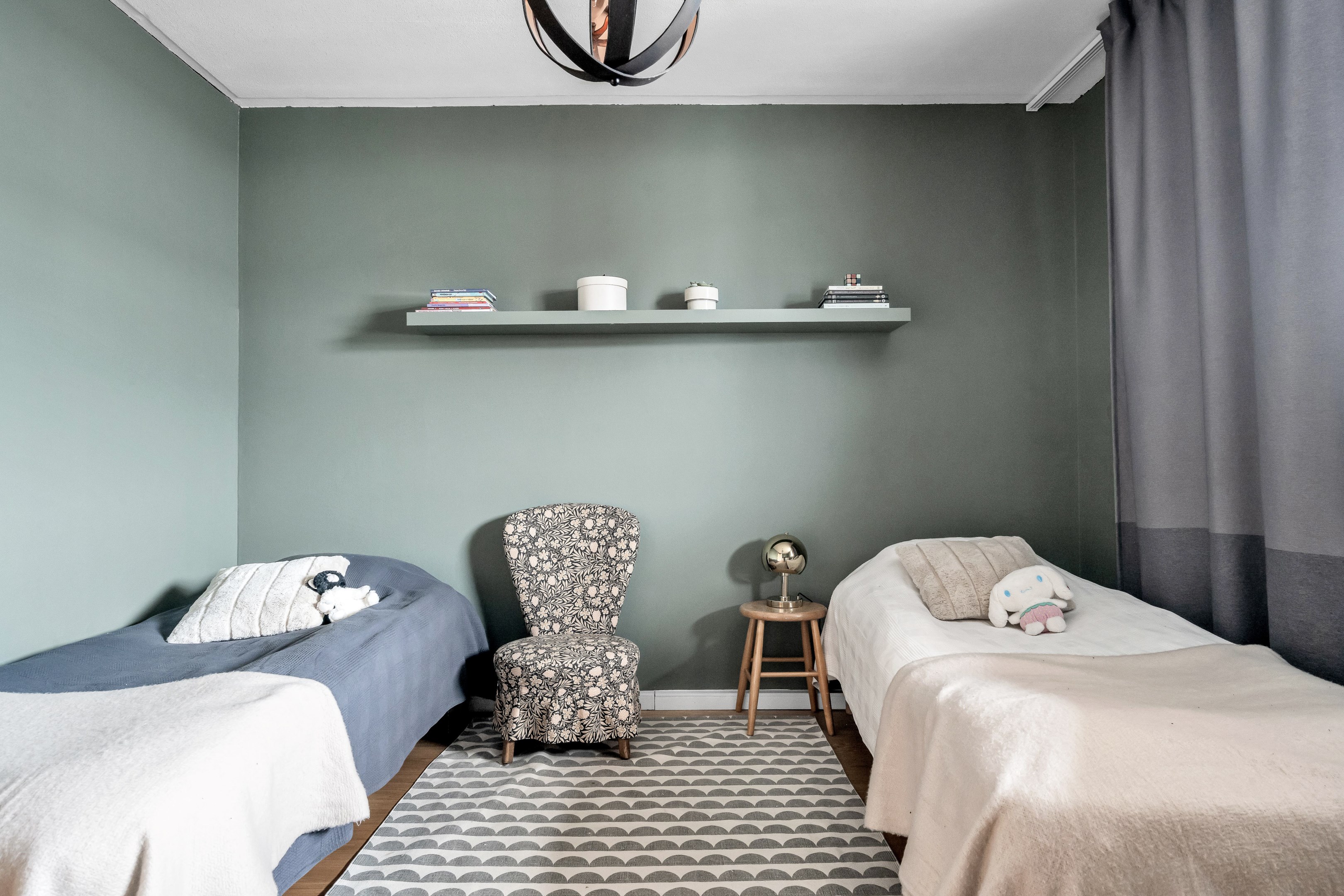 Bostadsbild från Kamomillgatan 25, Såld i Årsta, Uppsala