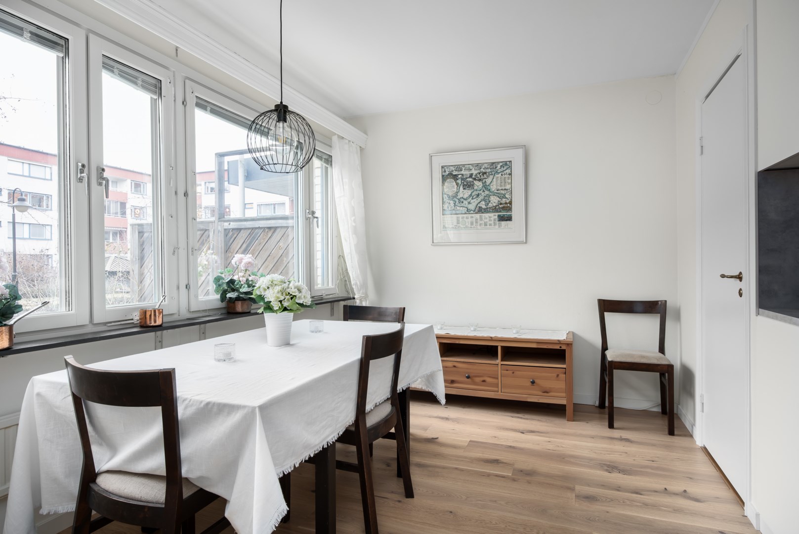 Bostadsbild från Vinterbrinksvägen 33, Såld i Igelbodaplatån - Saltsjöbaden, Nacka