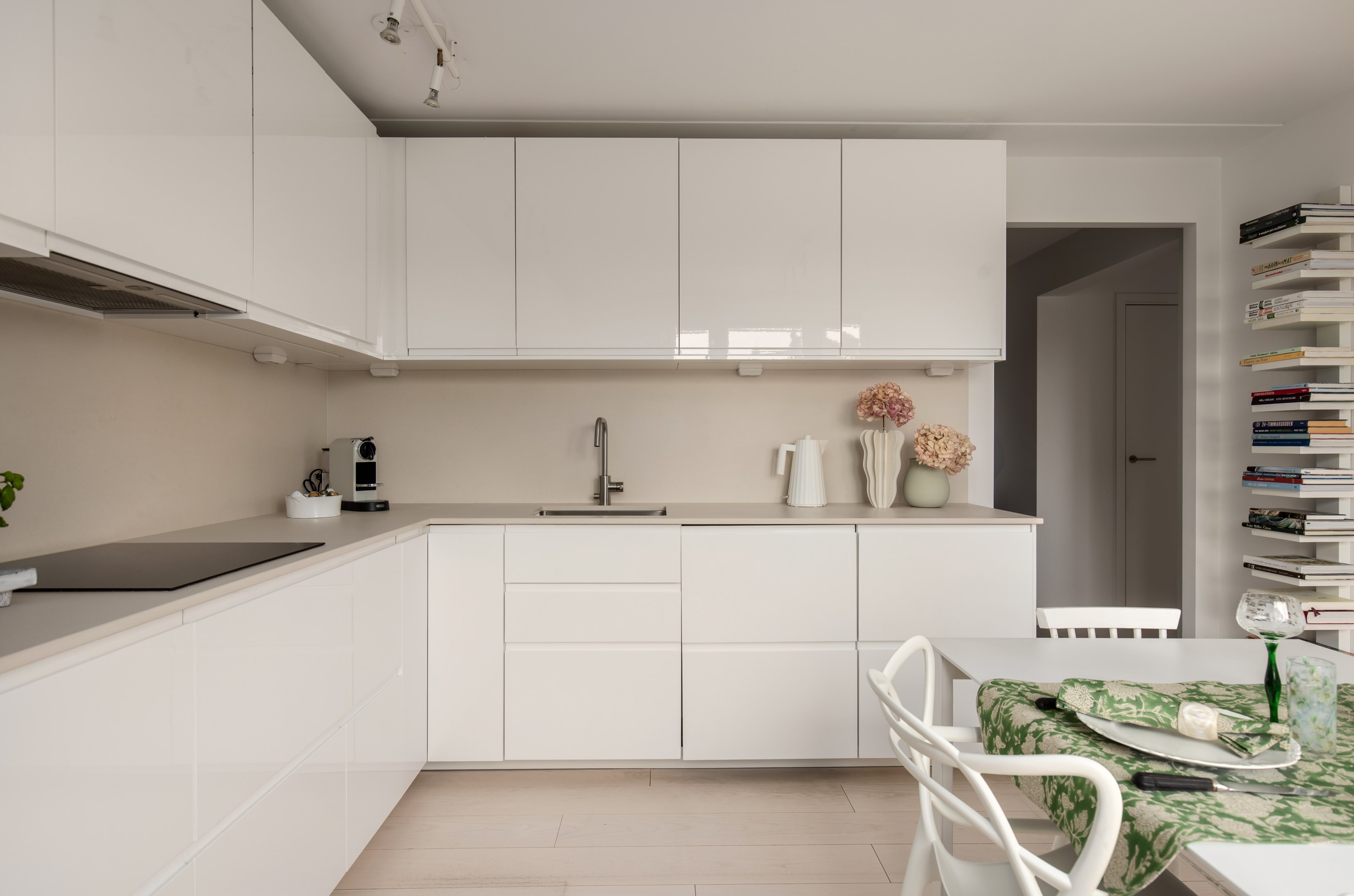 Bostadsbild från Birger Jarlsgatan 78, Såld i Östermalm, Stockholm