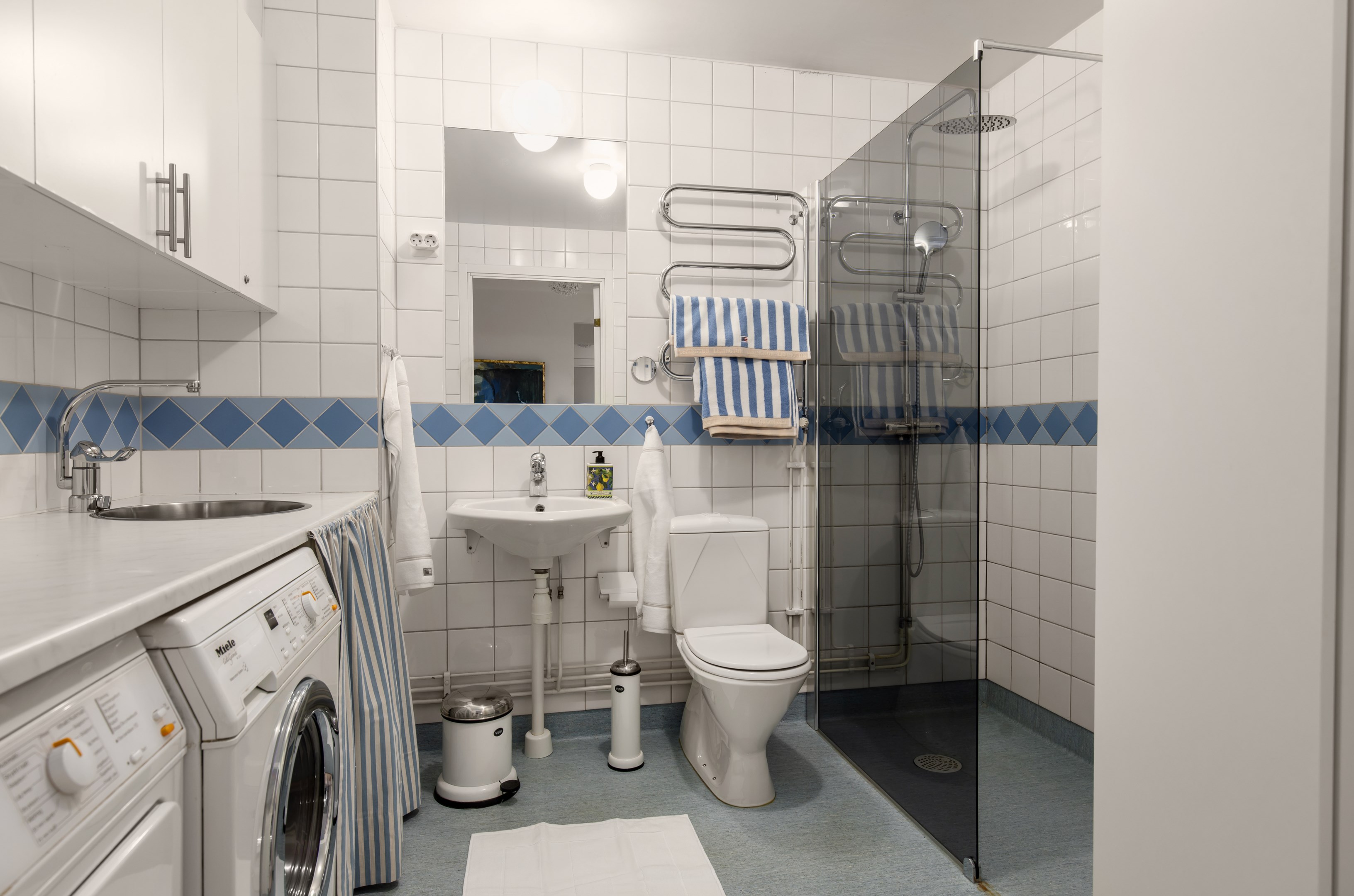 Bostadsbild från Birger Jarlsgatan 78, Såld i Östermalm, Stockholm