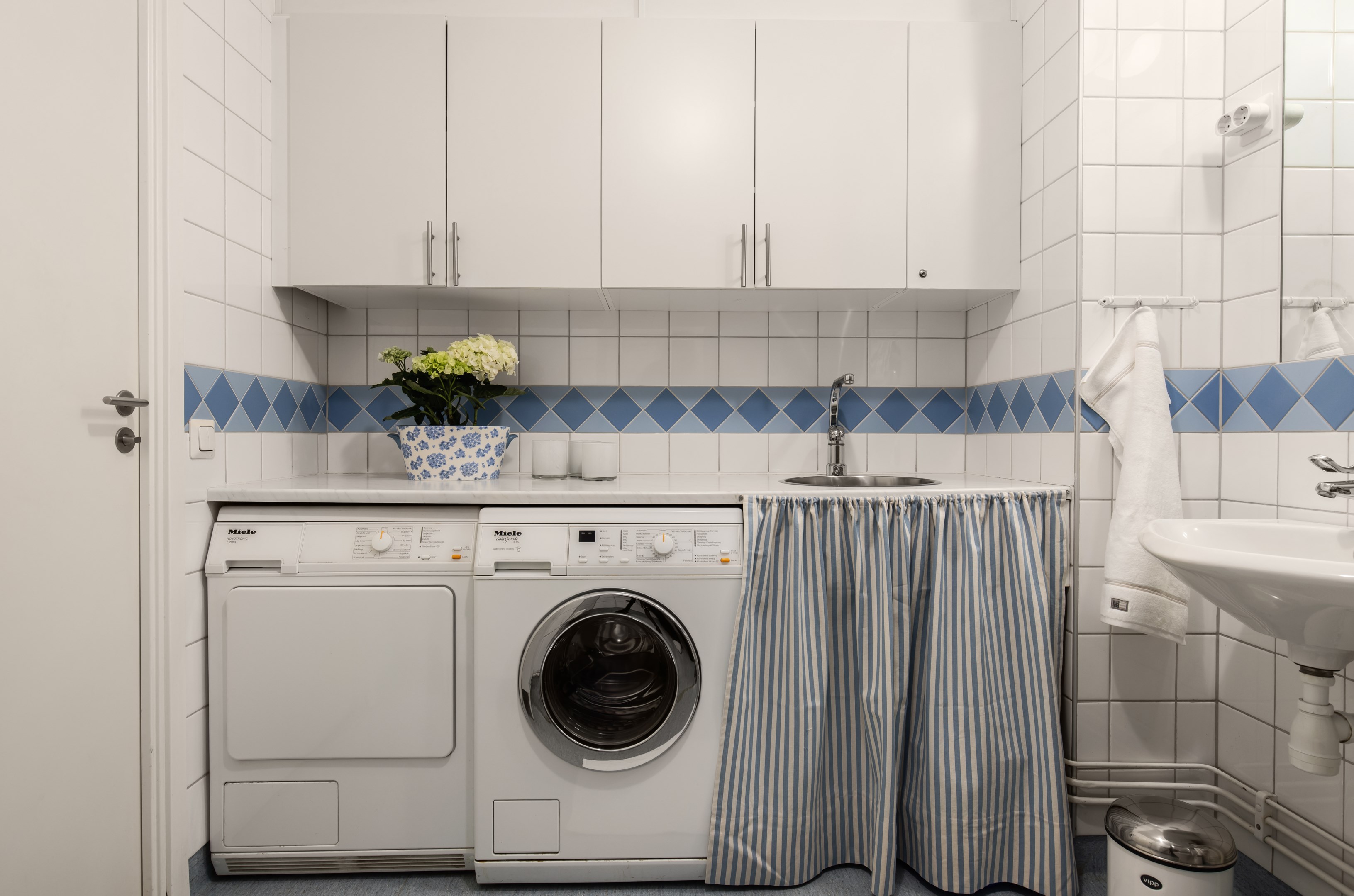 Bostadsbild från Birger Jarlsgatan 78, Såld i Östermalm, Stockholm