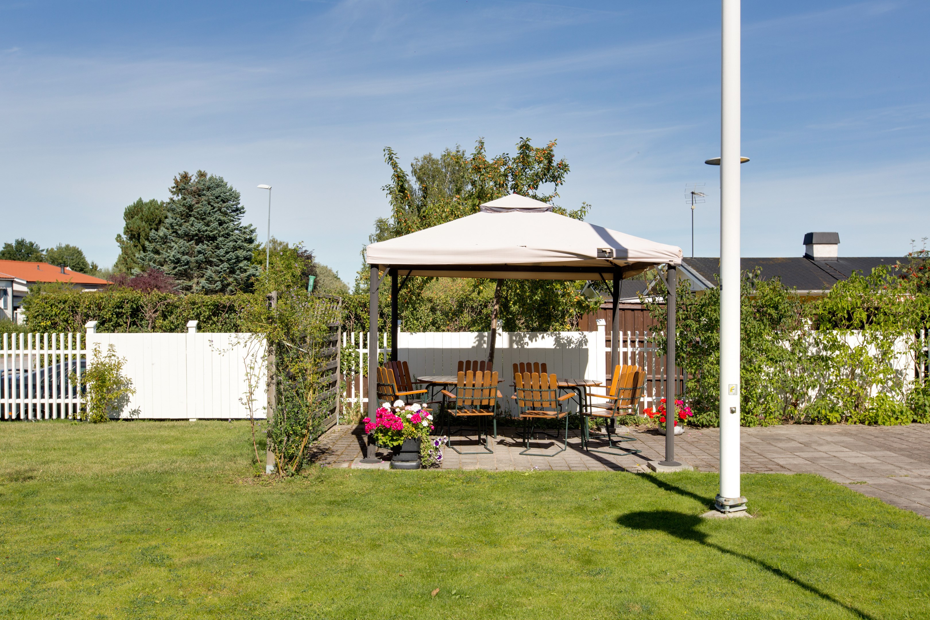 Bostadsbild från Nåntunavägen 3, Såld i Nåntuna, Uppsala