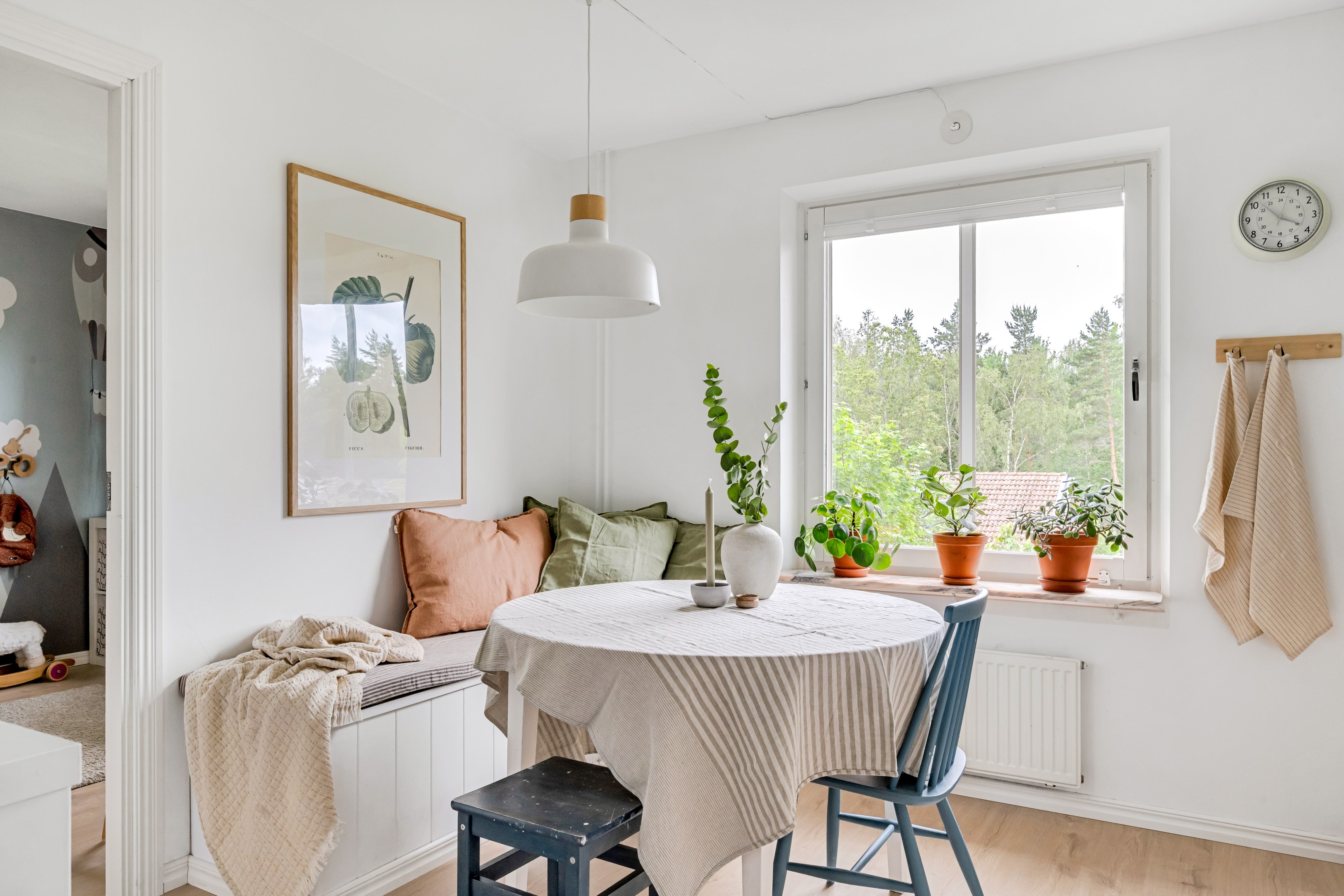 Bostadsbild från Eksätravägen 130, Såld i Vårdsätra, Uppsala