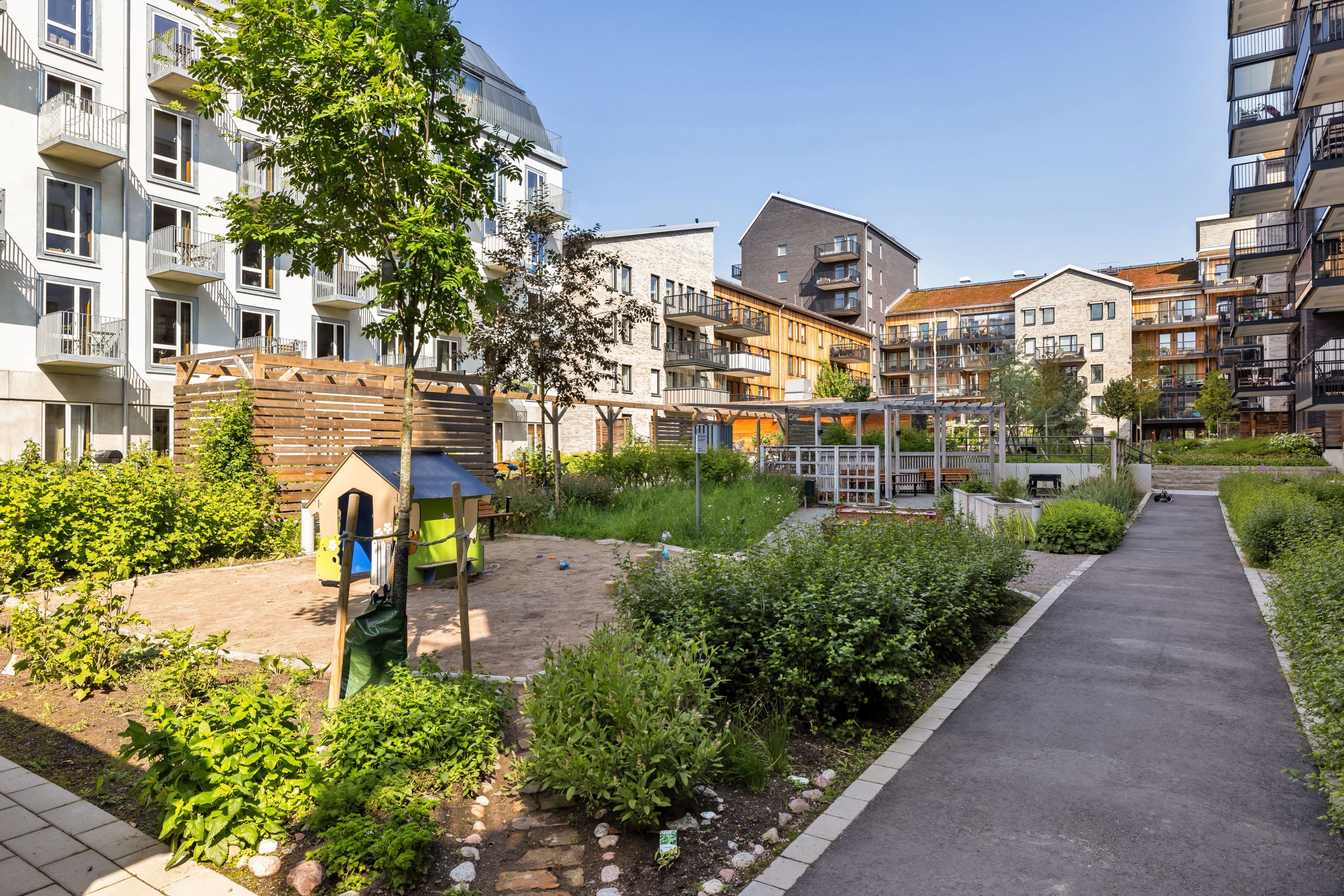 Bostadsbild från Amanuensgatan 9, Såld i Rosendal, Uppsala