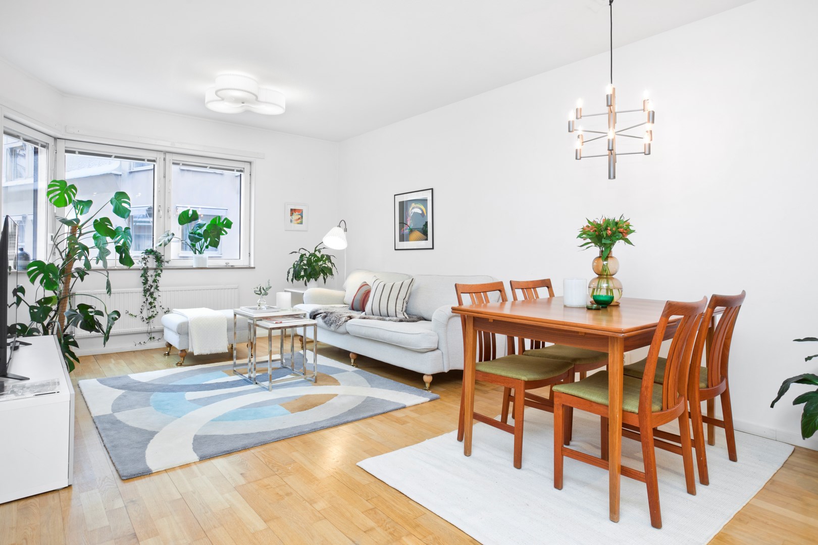 Bostadsbild från Regeringsgatan 70E, Såld i Norrmalm, Stockholm