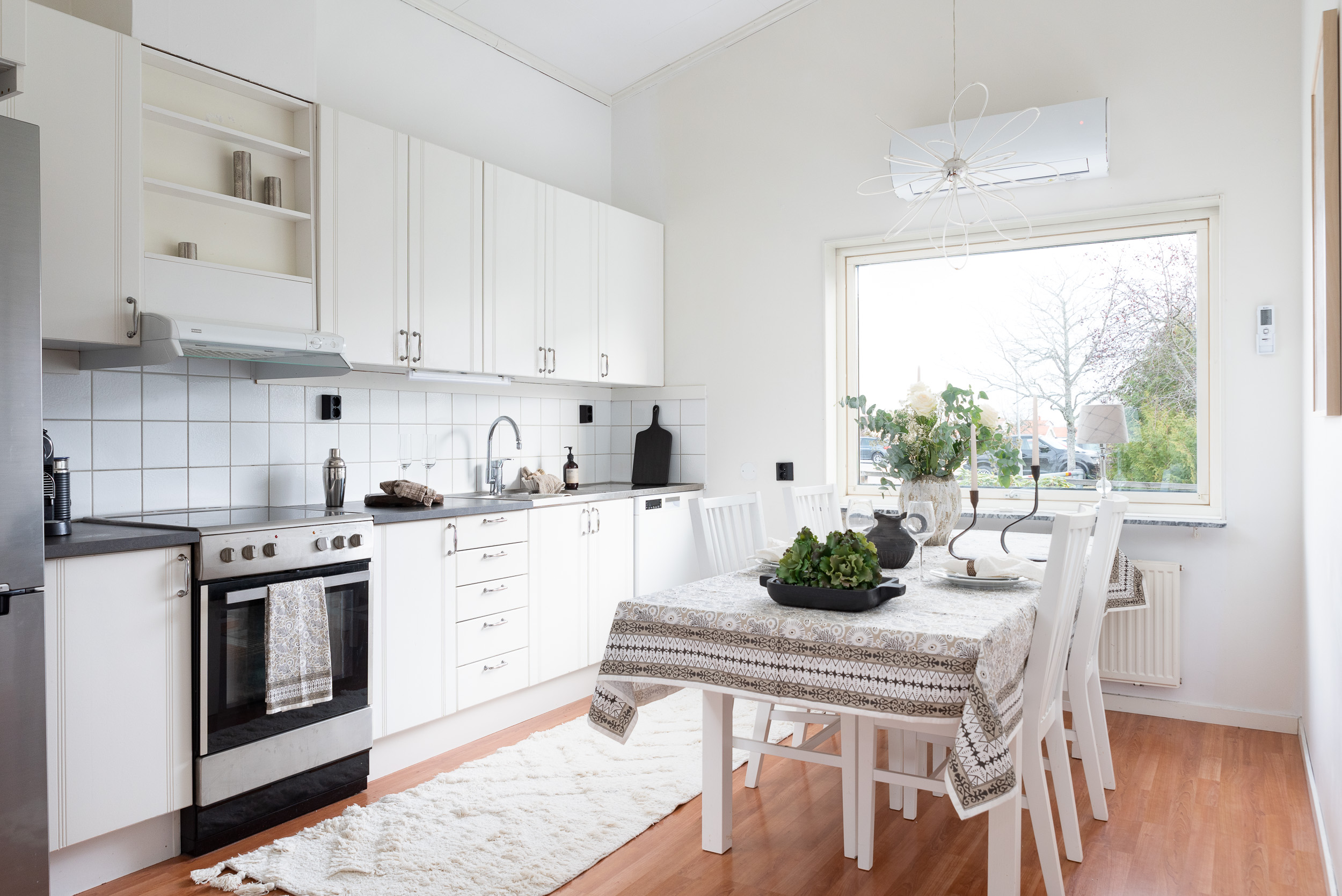 Bostadsbild från Bakformsvägen 40, Såld i Skälby, Västerås