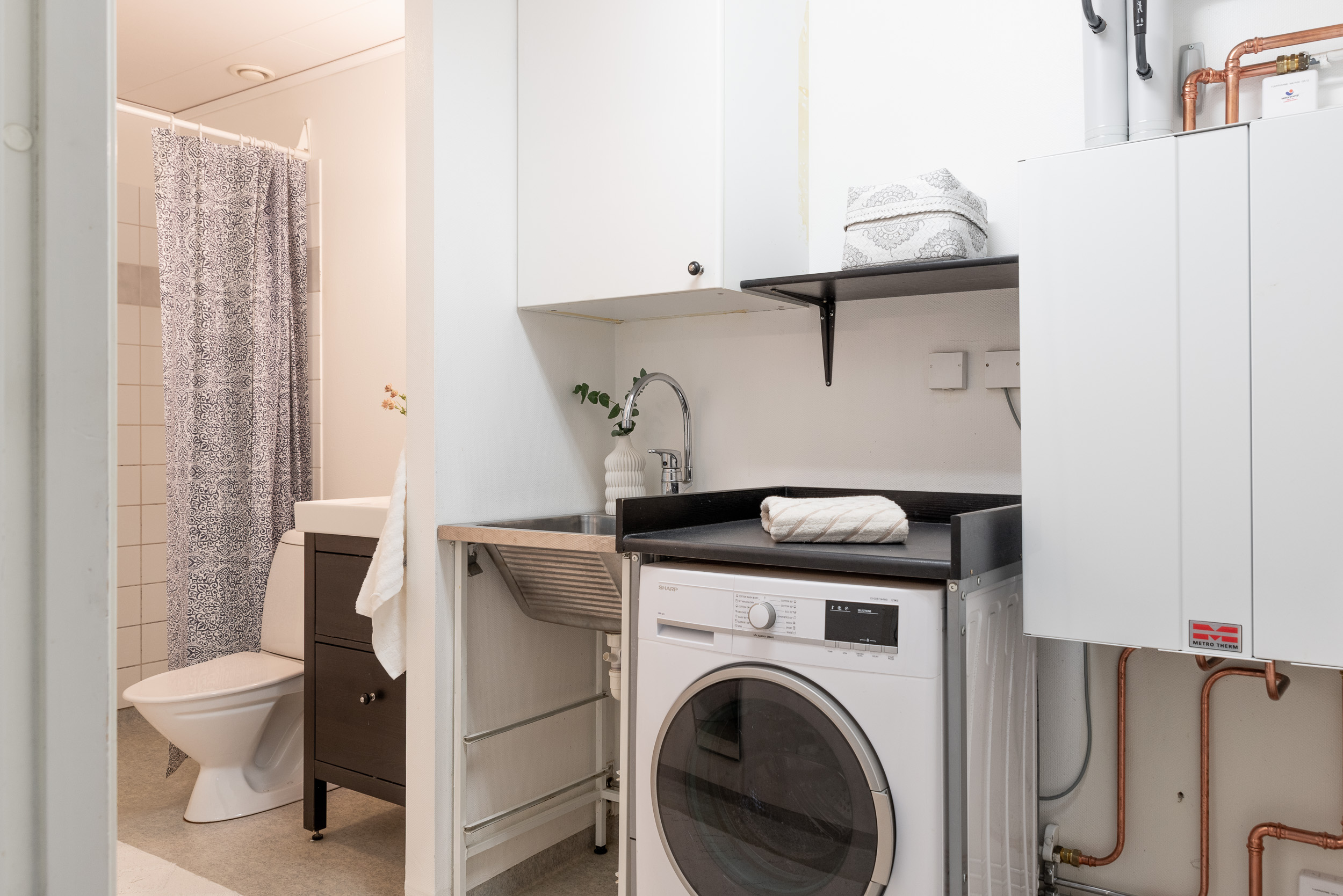 Bostadsbild från Bakformsvägen 40, Såld i Skälby, Västerås