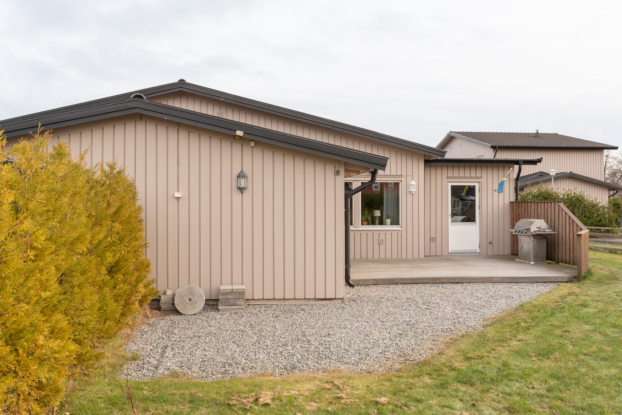 Bostadsbild från Bakformsvägen 40, Såld i Skälby, Västerås