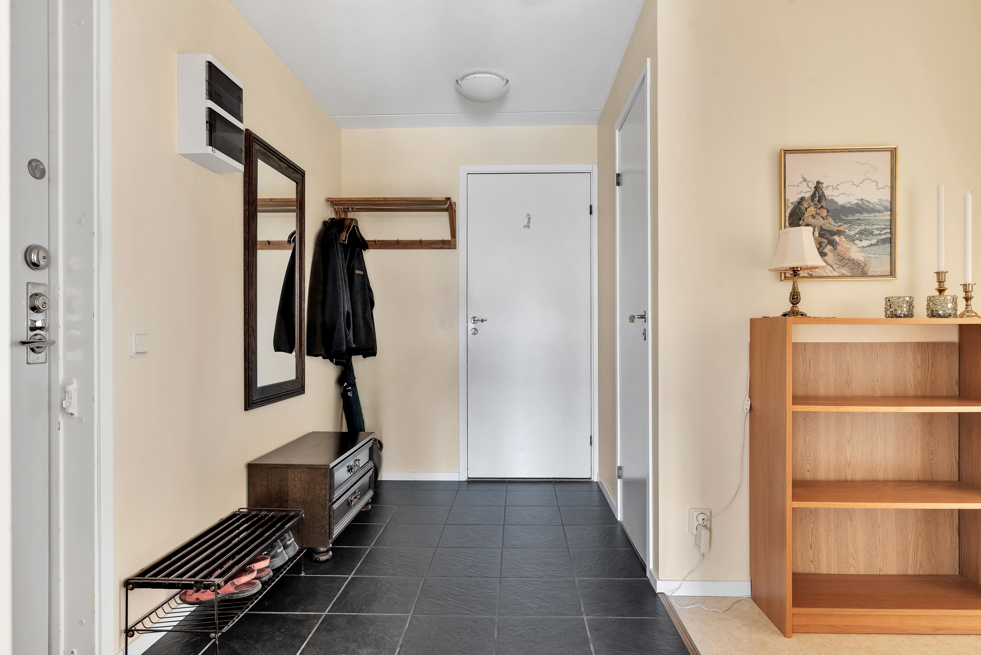 Bostadsbild från Åskmolnsvägen 95, Såld i Storvreta, Uppsala