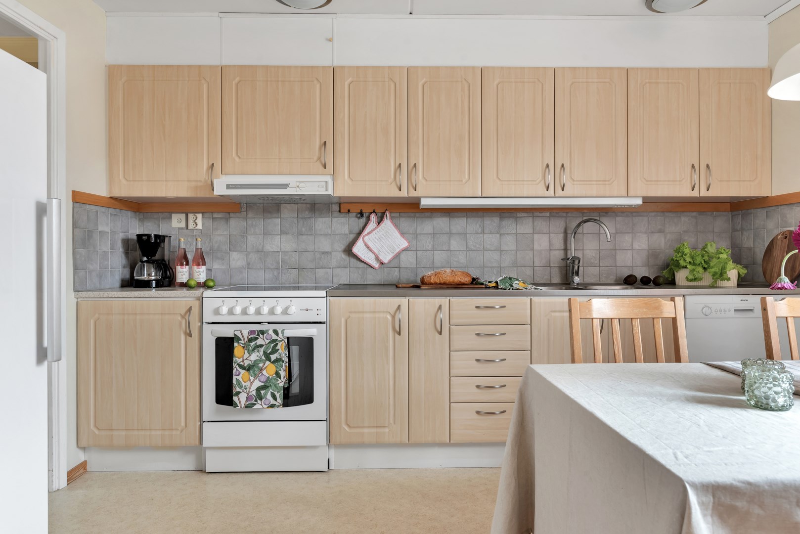 Bostadsbild från Åskmolnsvägen 95, Såld i Storvreta, Uppsala