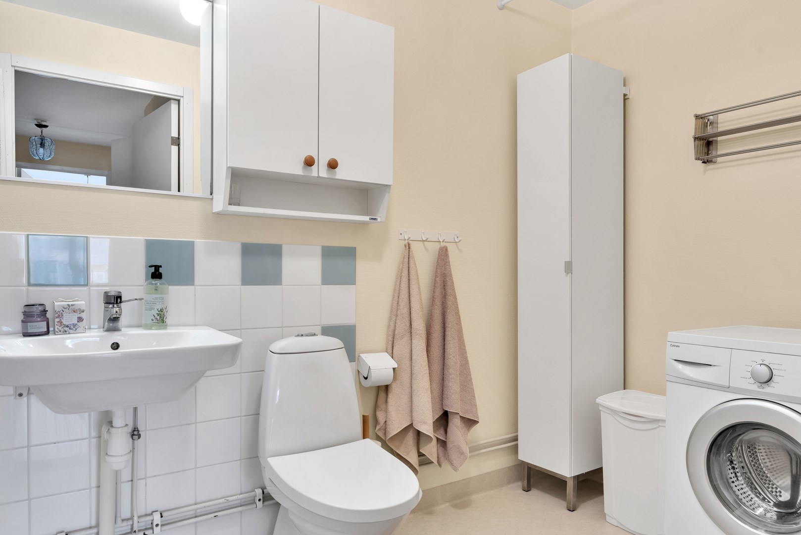 Bostadsbild från Åskmolnsvägen 95, Såld i Storvreta, Uppsala