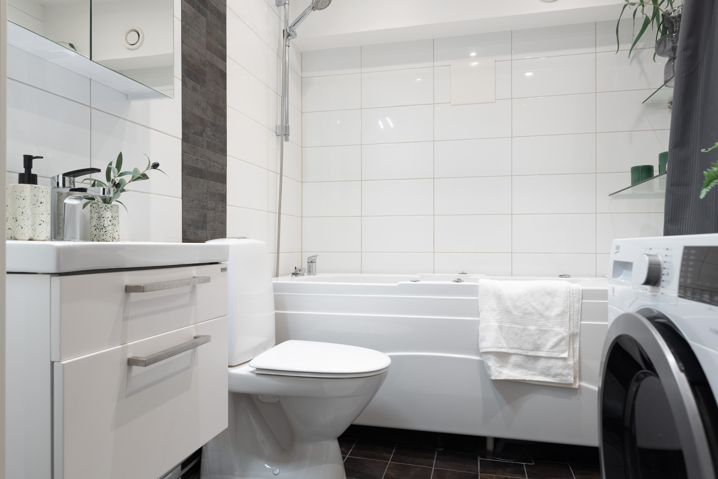 Bostadsbild från Domkyrkoesplanaden 8, Såld i City, Västerås