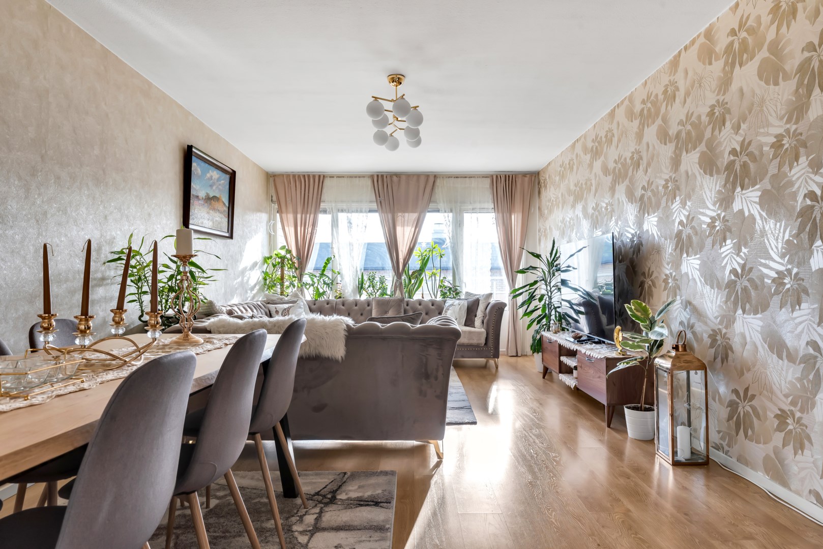 Bostadsbild från Dimgatan 3, Till salu i Gränby, Uppsala