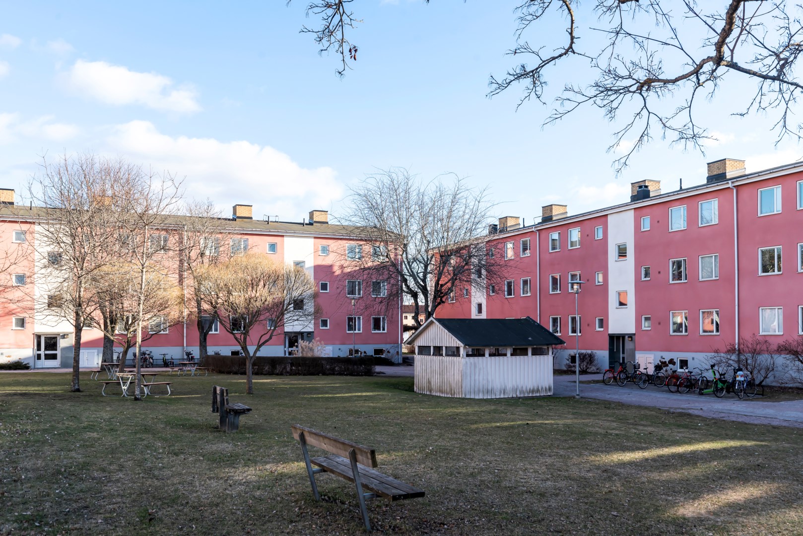 Bostadsbild från Dimgatan 3, Till salu i Gränby, Uppsala