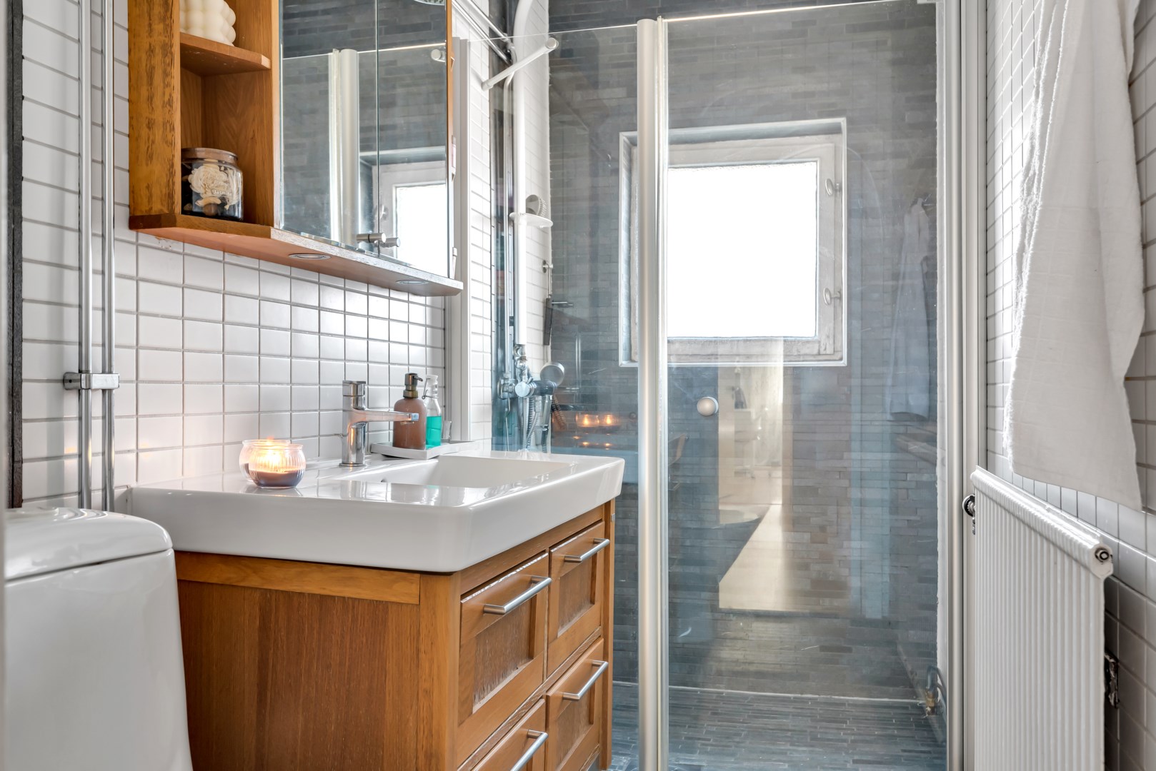 Bostadsbild från Dimgatan 3, Till salu i Gränby, Uppsala